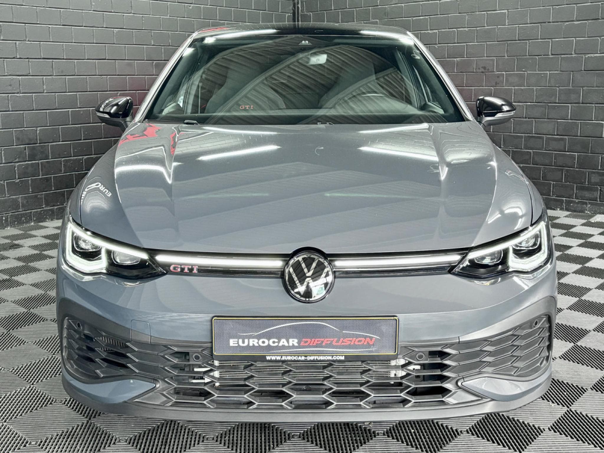 VW Golf GTI Clubsport 2.0 TSI 300 CV DSG7 *MATRIX* BLACK STYLE * ACC (2024) - Photo 2