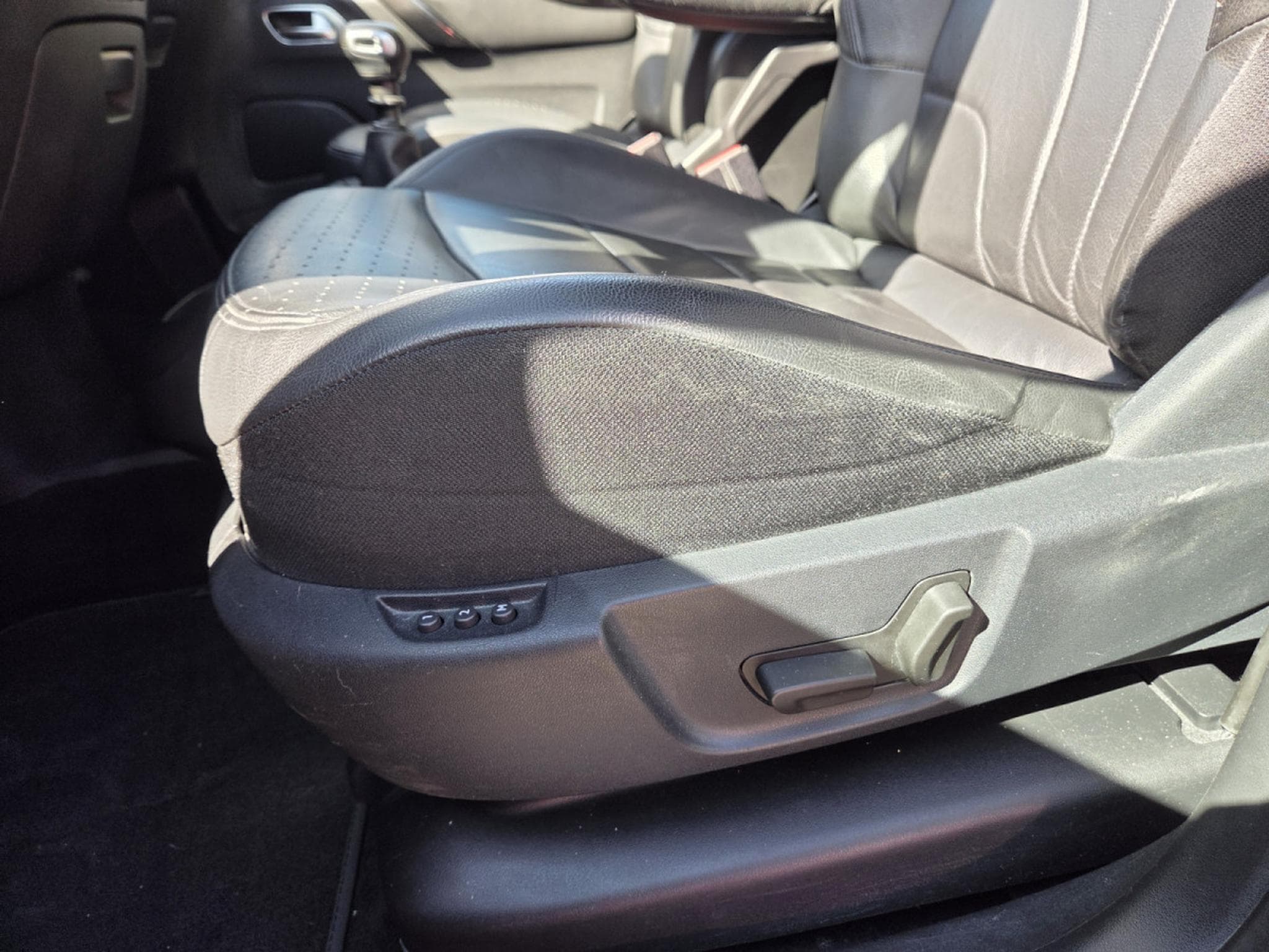 Citroën C4 Grand SpaceTourer 1.5 BlueHDi 130CV BUSINESS 7PLACES (2020) - Photo 10