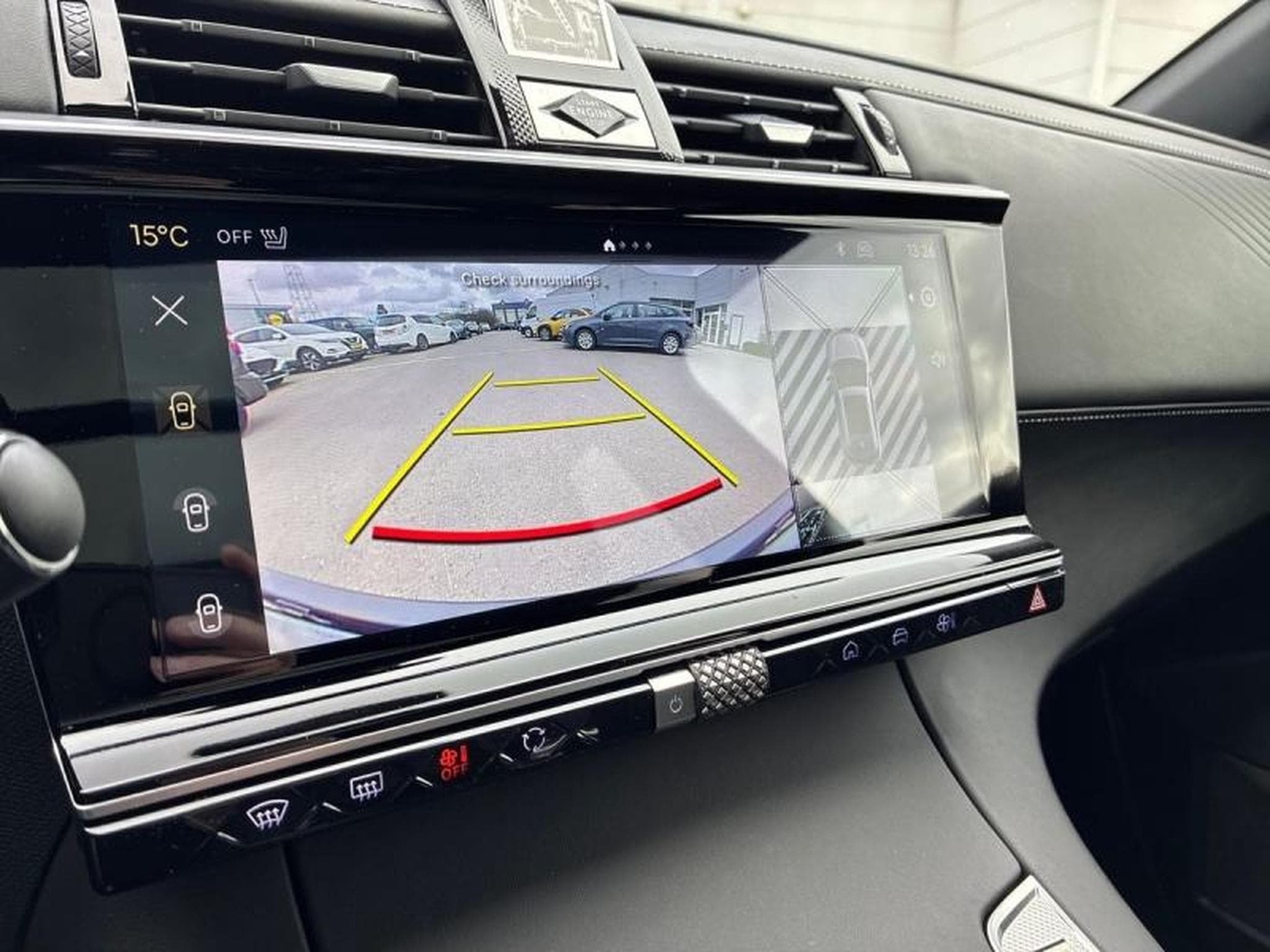 DS Automobiles DS7 1.5 BlueHDi 130ch Etoile (2025) - Foto 7