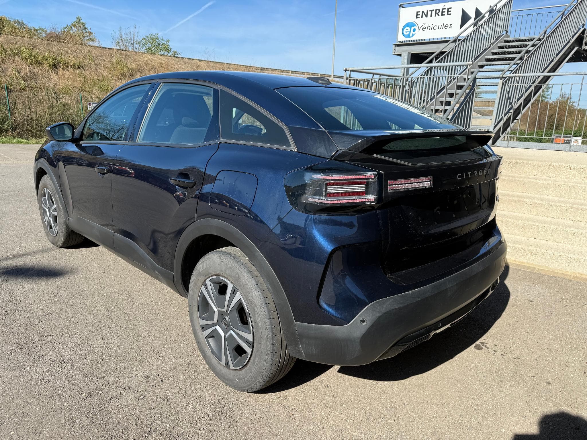Citroën C4 1.2 HYBRID 110 E-DCS6 YOU (2025) - Foto 3