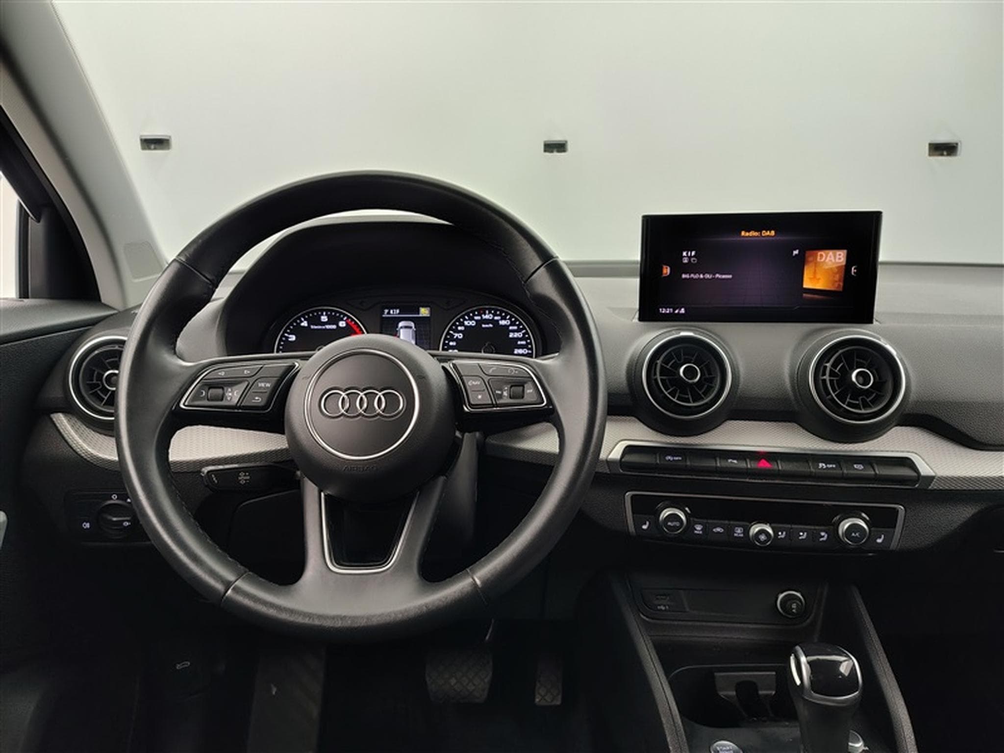 Audi Q2 35 TFSI 150Cv S-Tronic Advanced NAVI / CAMERA (2023) - Photo 9