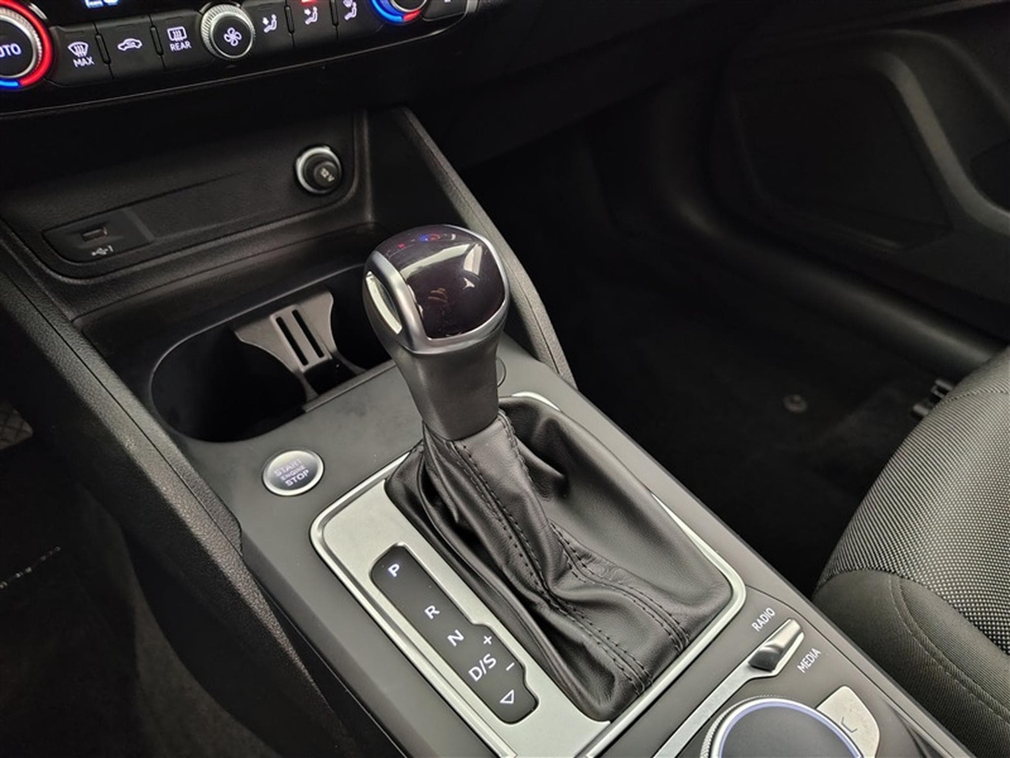 Audi Q2 35 TFSI 150Cv S-Tronic Advanced NAVI / CAMERA (2023) - Photo 12