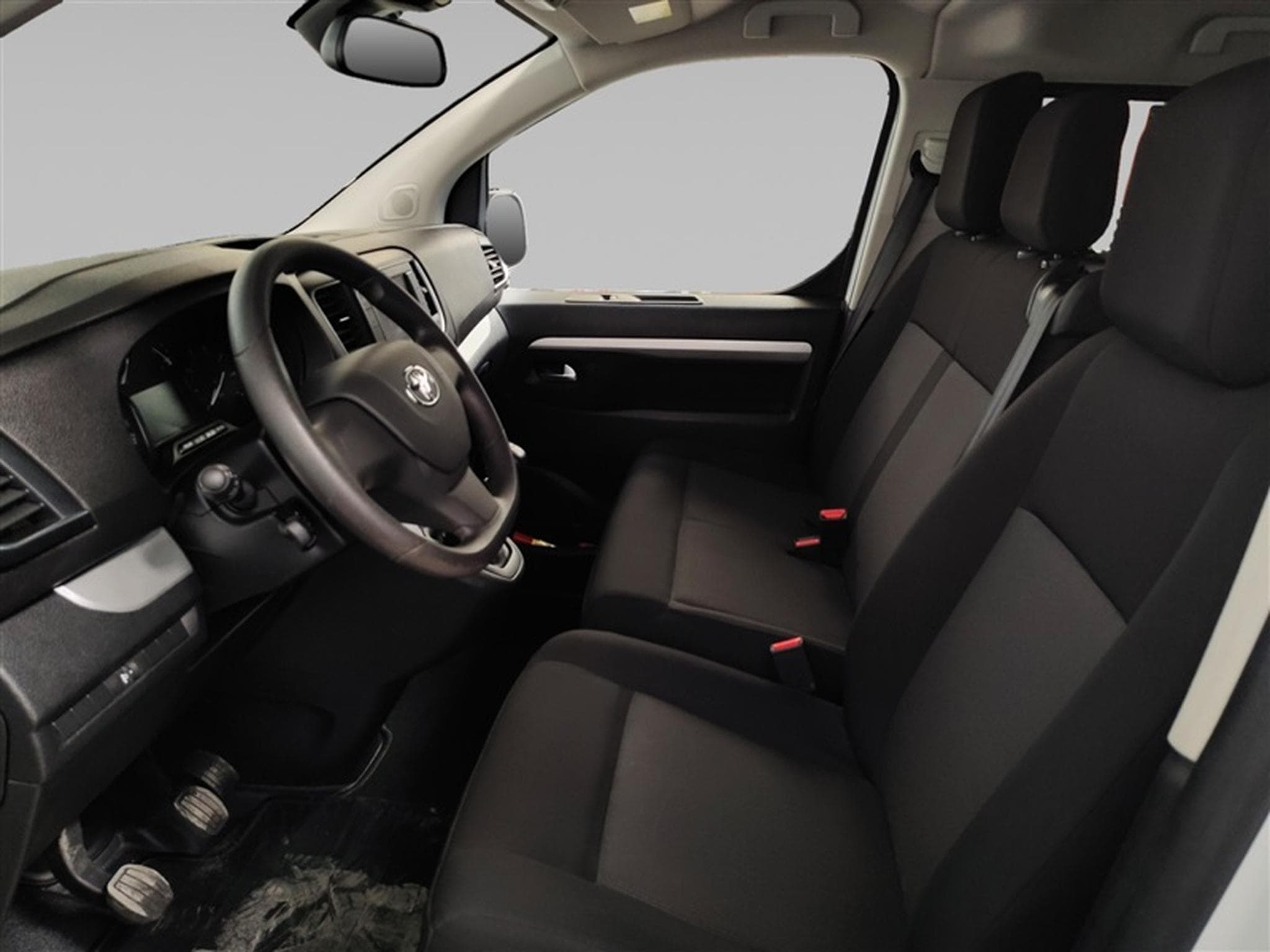 Toyota Proace 2.0 D-4D 145Cv 8PL CARPLAY / CAMERA (2023) - Photo 7