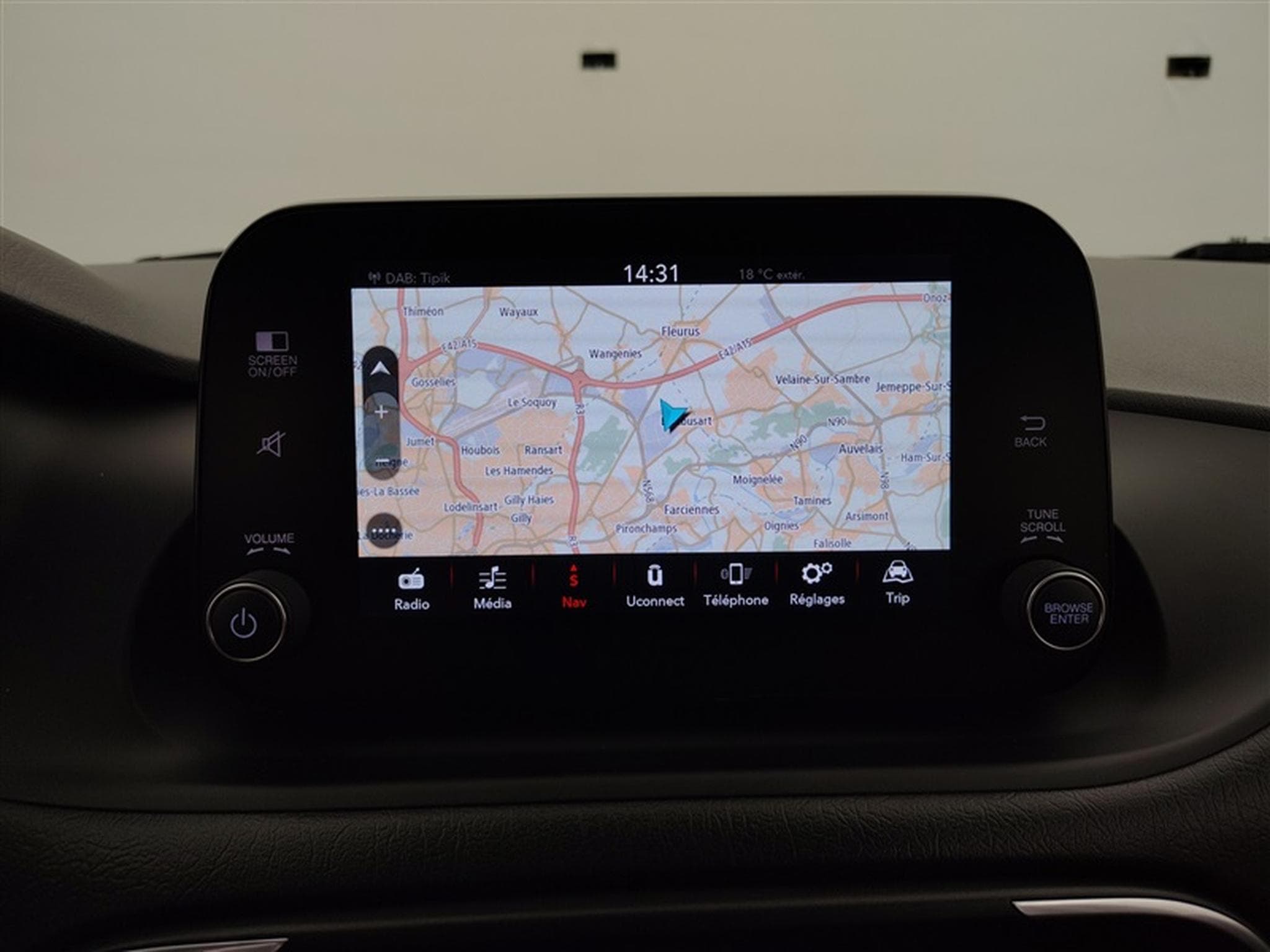 Fiat Tipo StationWagon 1.0 T FireFly City Life NAVI/CARPLAY / JA 16" (2023) - Photo 10