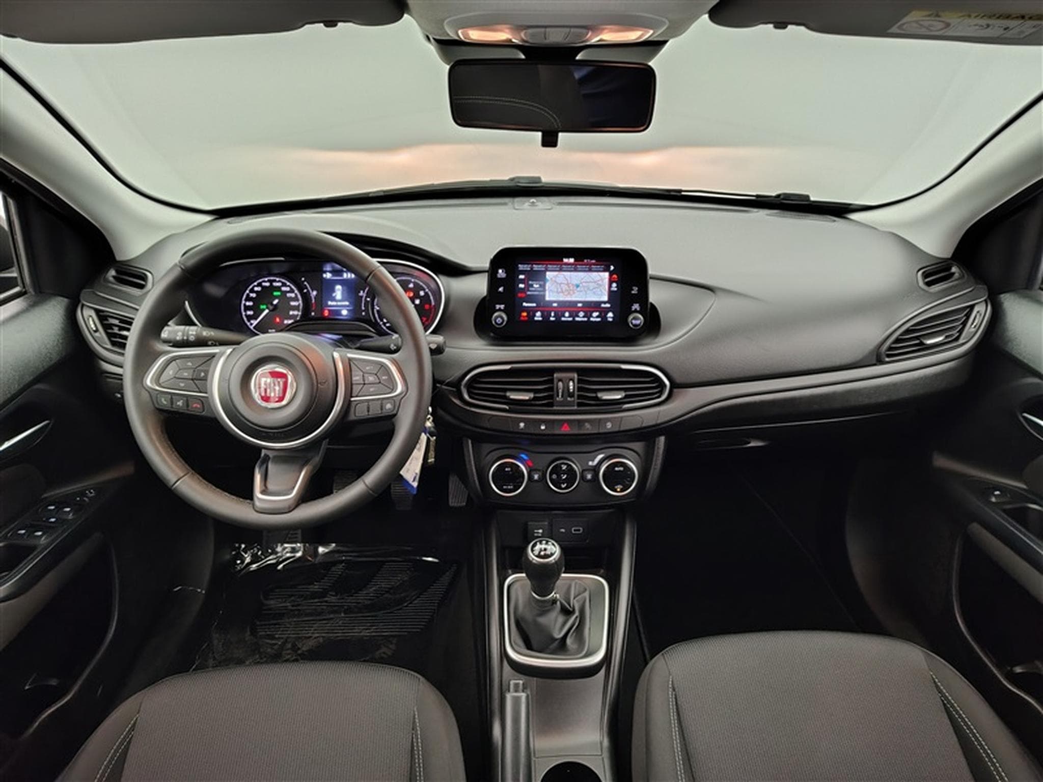 Fiat Tipo StationWagon 1.0 T FireFly City Life NAVI/CARPLAY / JA 16" (2023) - Photo 7