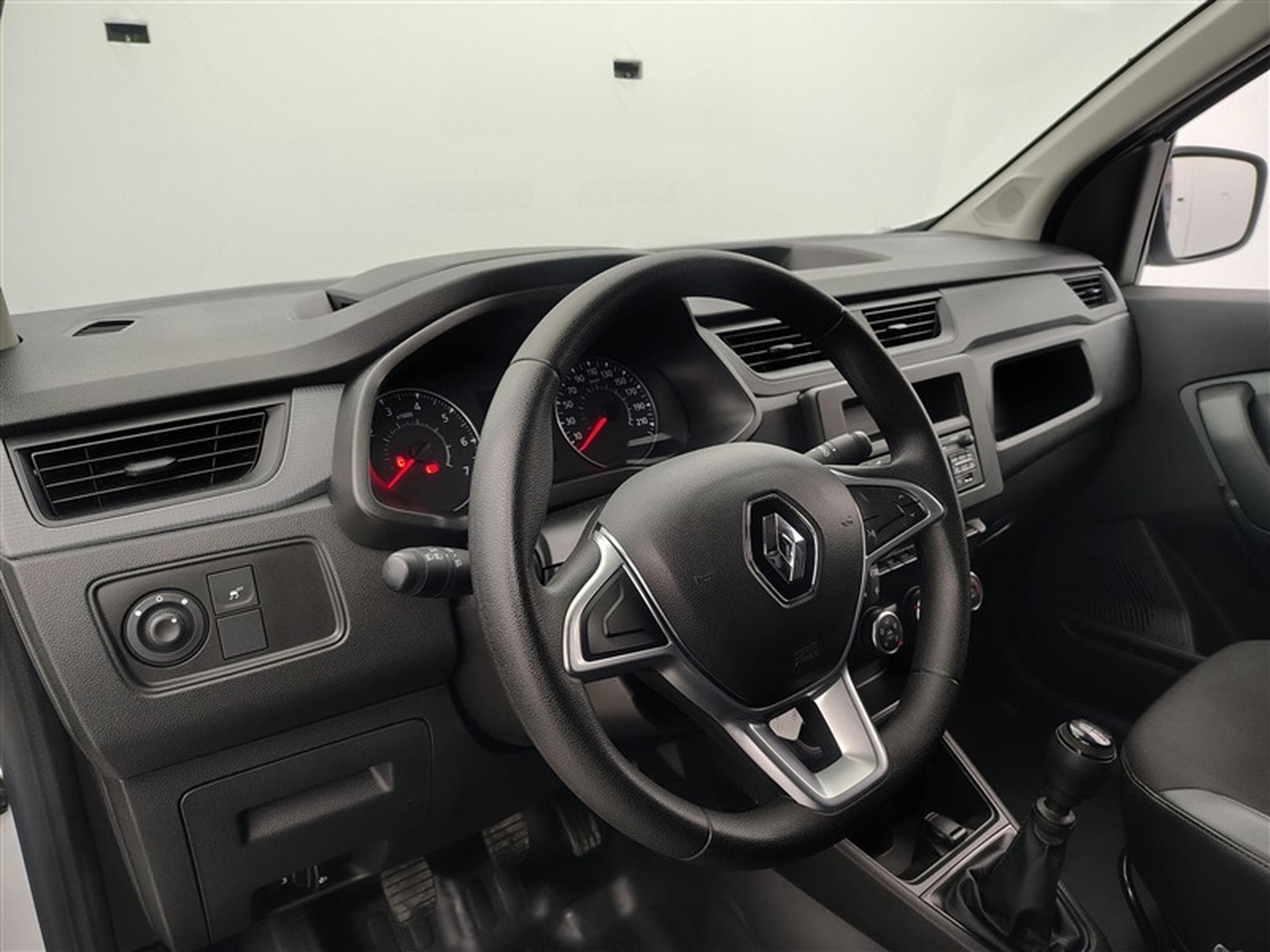Renault Express 1.5 Blue dCi CLIM / BLUETOOTH / PDC (2022) - Photo 8