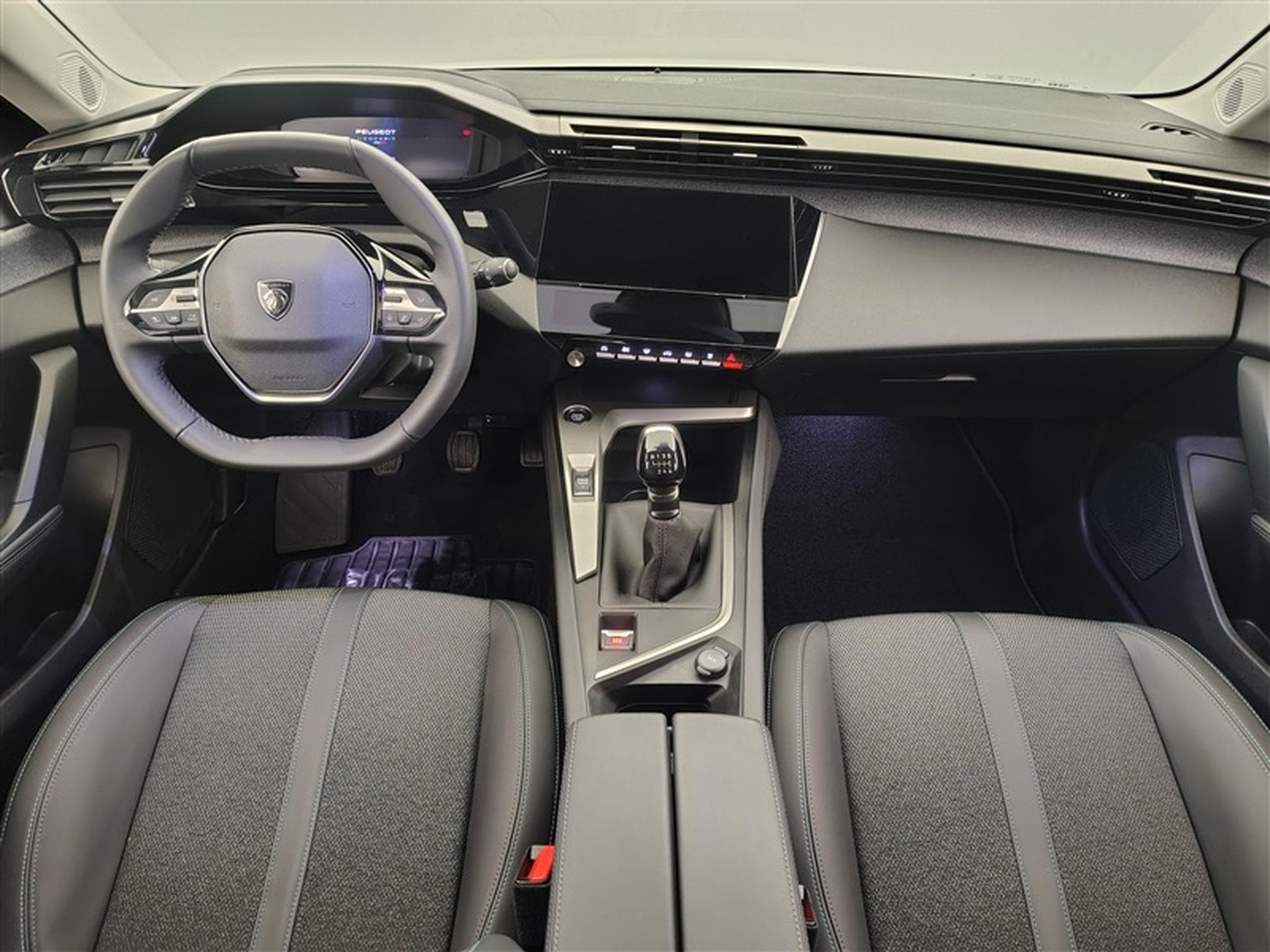 Peugeot 308 1.2 PureTech Allure Pack S-CUIR/NAVI/FULL LED/JA17/PDC (2023) - Foto 8