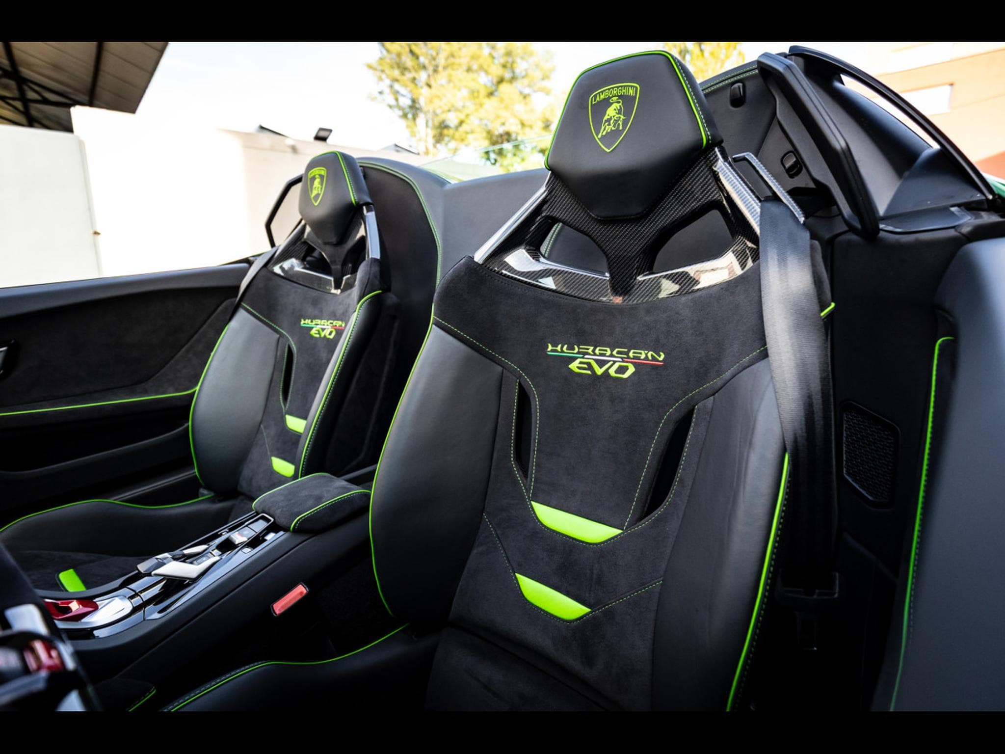 Lamborghini Huracán EVO SPYDER LP640-4 5.2 V10 - 60 ANNIVERSARIO - 5Y WARRANTY+M (2023) - Photo 13