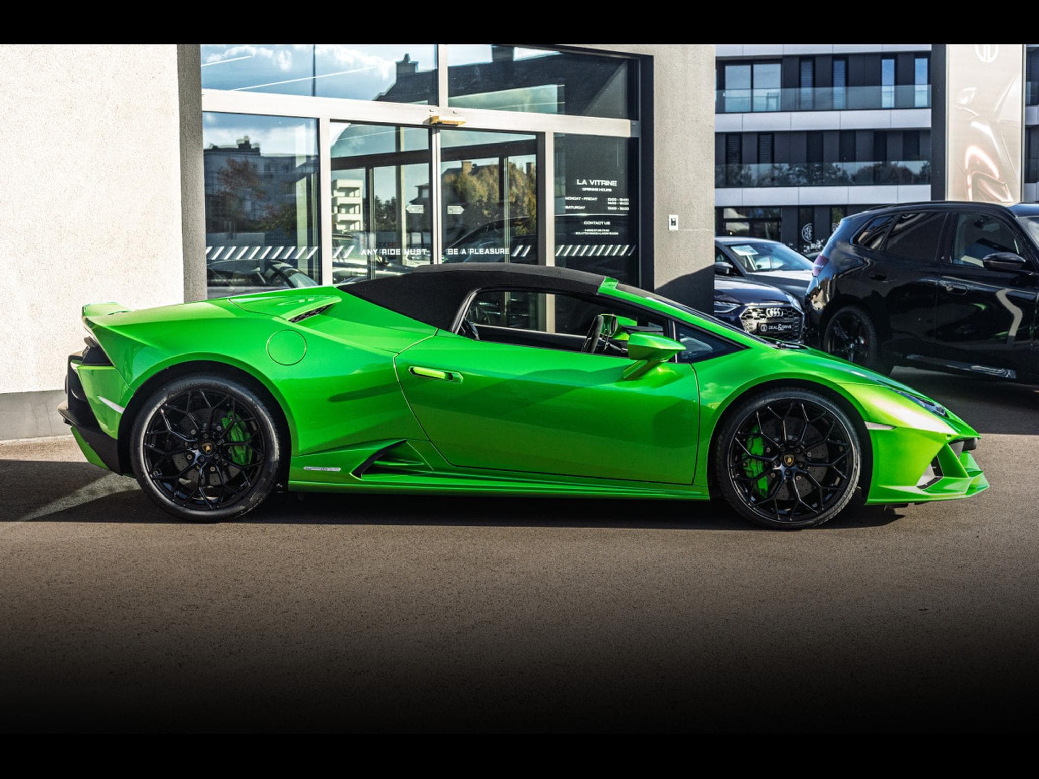 Lamborghini Huracán EVO SPYDER LP640-4 5.2 V10 - 60 ANNIVERSARIO - 5Y WARRANTY+M (2023) - Photo 24