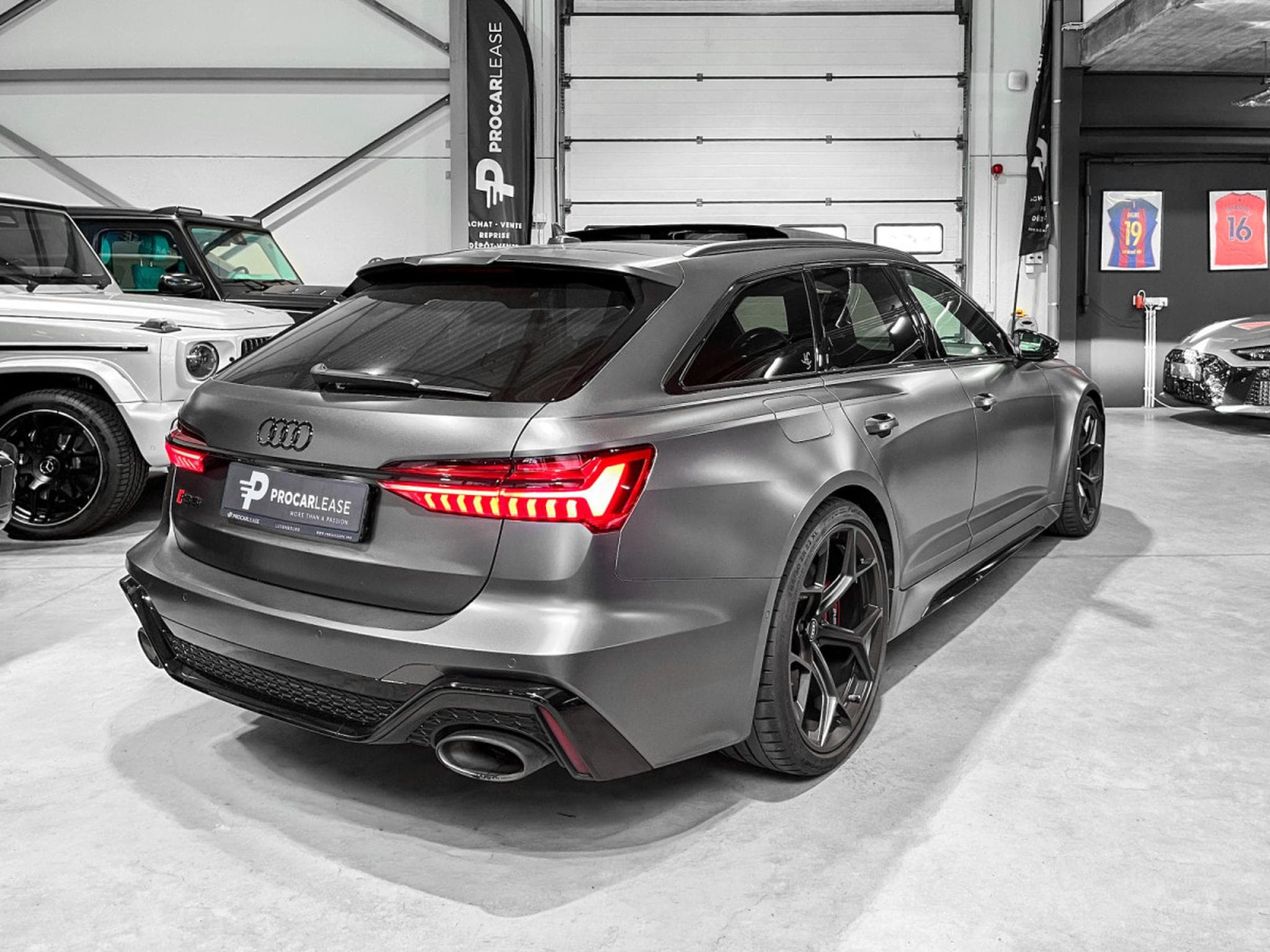 Audi RS6 RS6 Avant PERFORMANCE 4.0 TFSI quattro/22/PANO/KEYLESS/RS DY (2023) - Foto 12