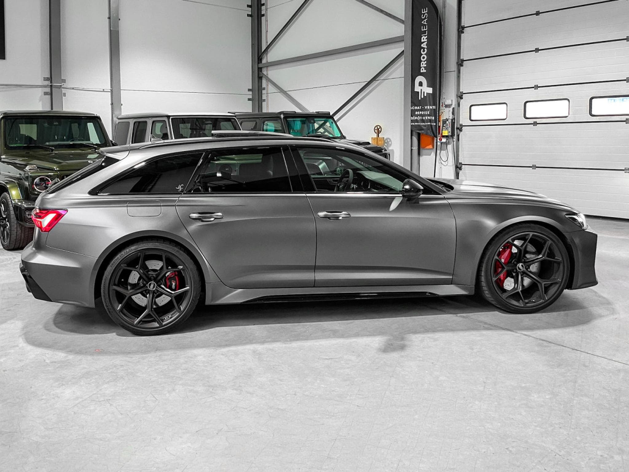 Audi RS6 RS6 Avant PERFORMANCE 4.0 TFSI quattro/22/PANO/KEYLESS/RS DY (2023) - Foto 10