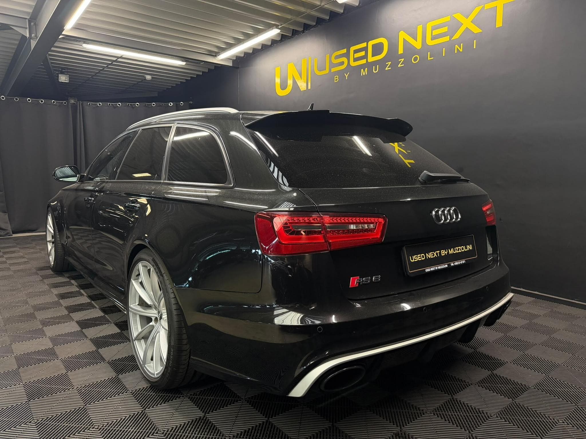 Audi RS6 RS6 4.0 TFSI S-tronic Quattro (2014) - Foto 5