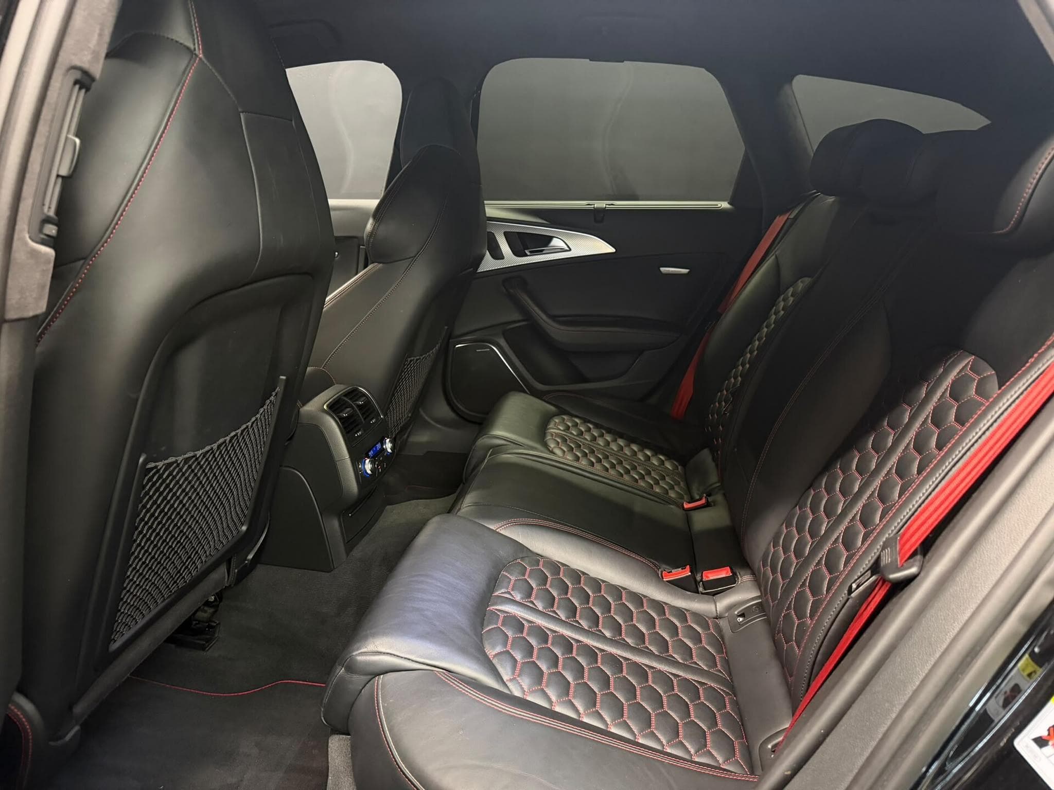 Audi RS6 RS6 4.0 TFSI S-tronic Quattro (2014) - Foto 10