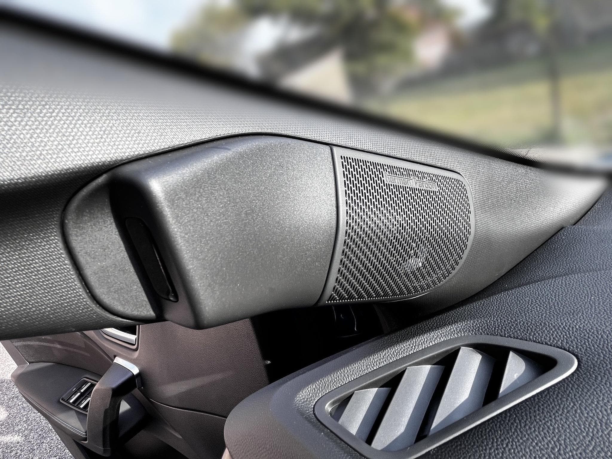 Renault Captur esprit Alpine Full Hybrid E-Tech 160 ch (2026) - Photo 13