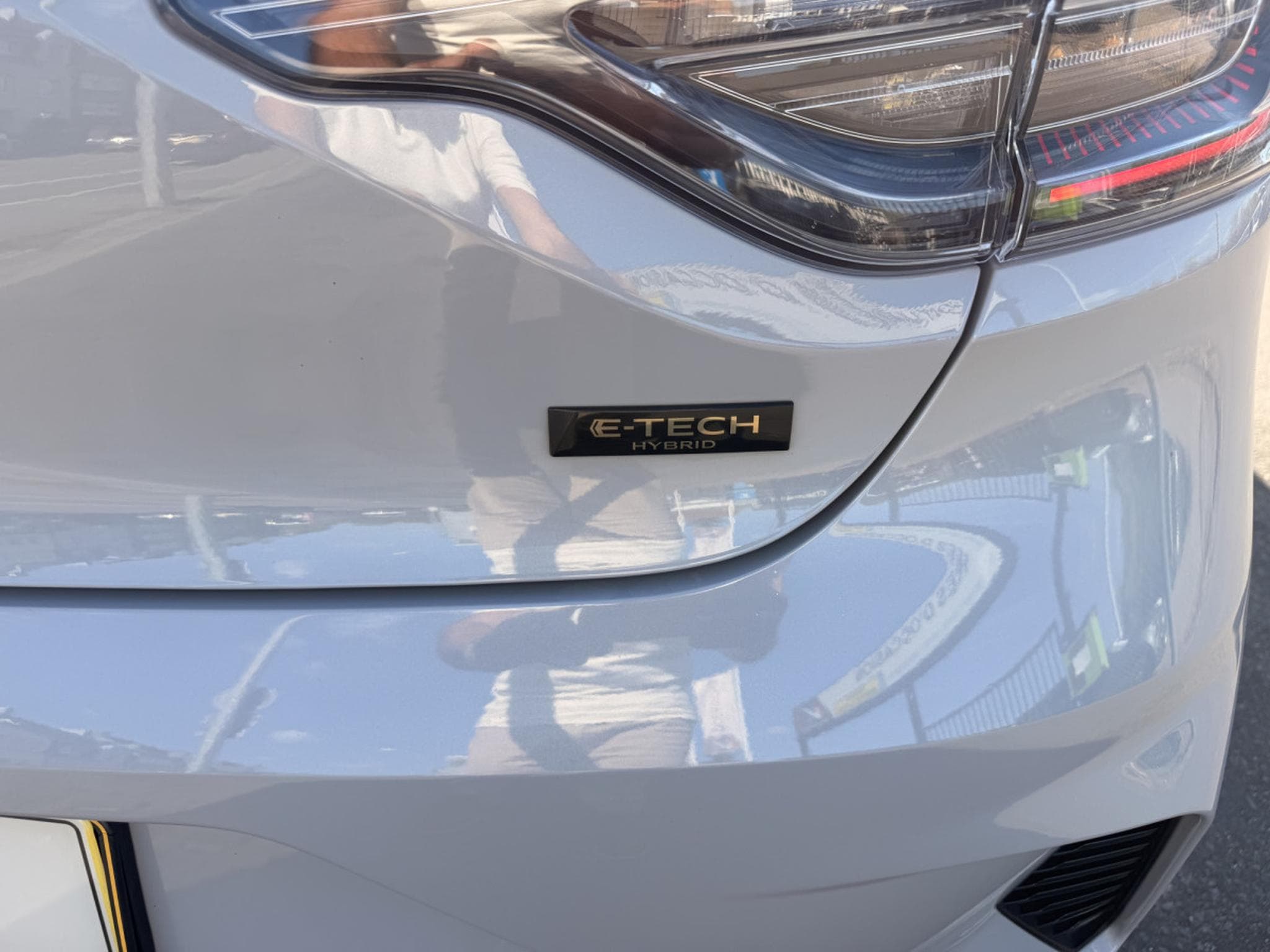 Renault Clio E-Tech 145 Hybride Intens (2024) - Foto 11