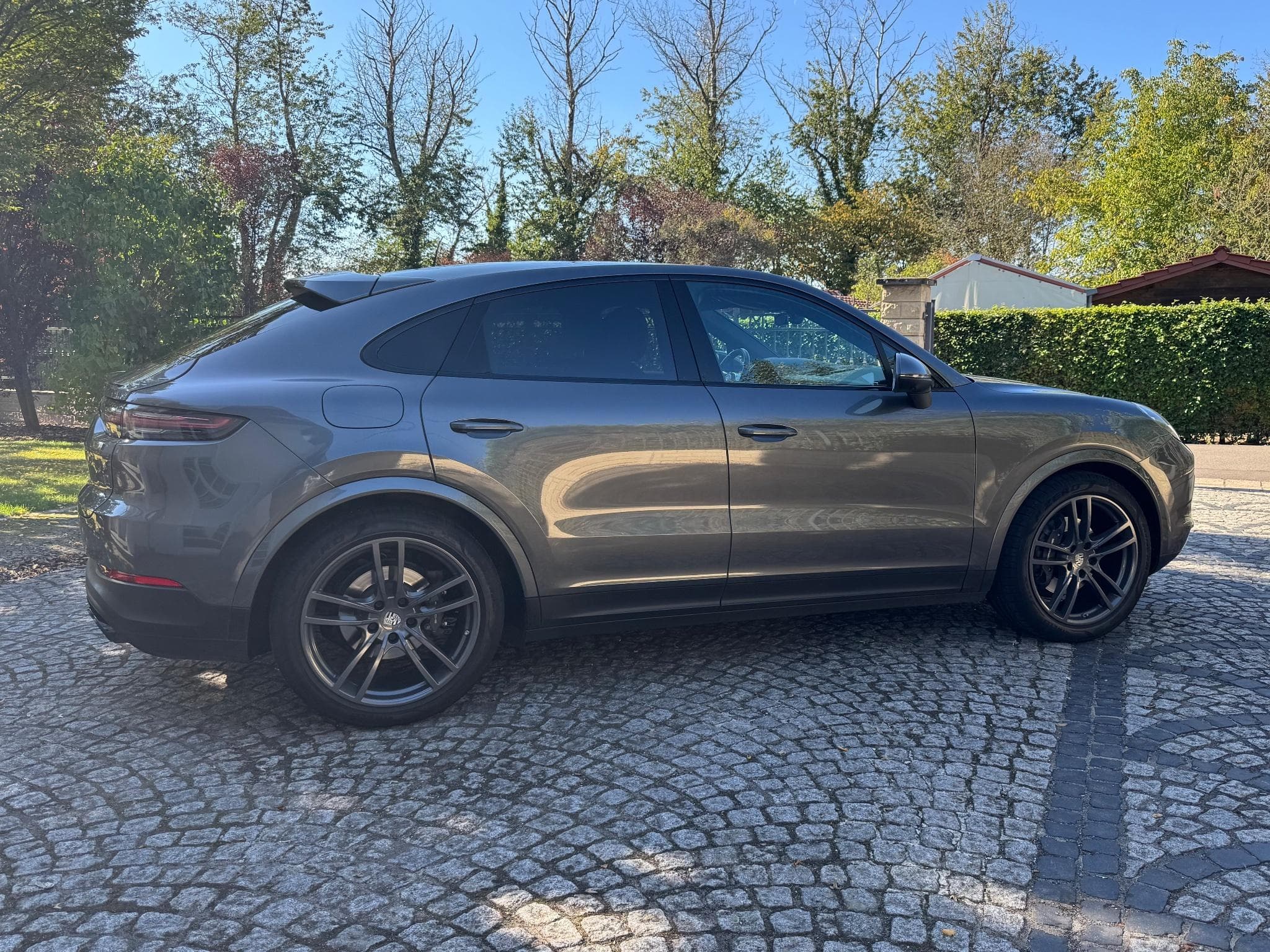 Porsche Cayenne COUPE Luftfeder Hinterachslenkung 1.Hand (2020) - Photo 2