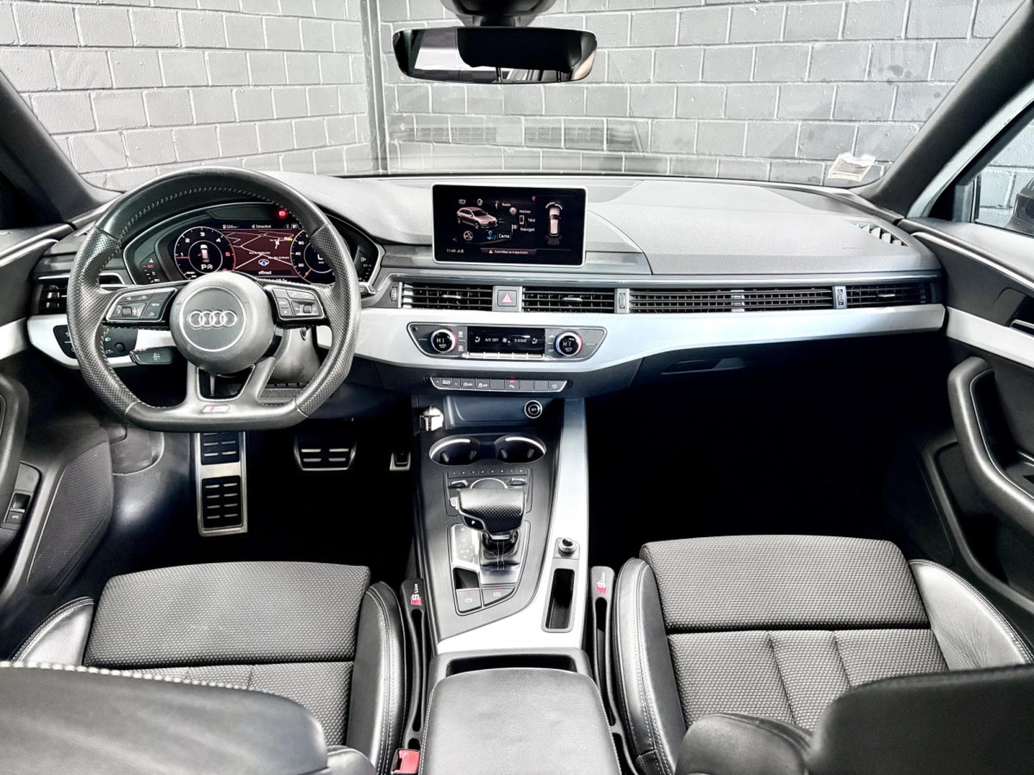 Audi A4 Avant S-Line 2.0 TDI 150 CV * HAYON * NAVI * (2018) - Photo 9