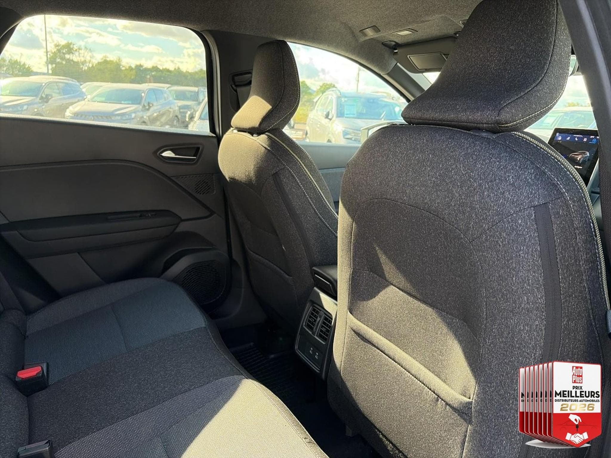 Renault SYMBIOZ 1.8 E-TECH FULL HYBRID 160 TECHNO (2026) - Foto 28