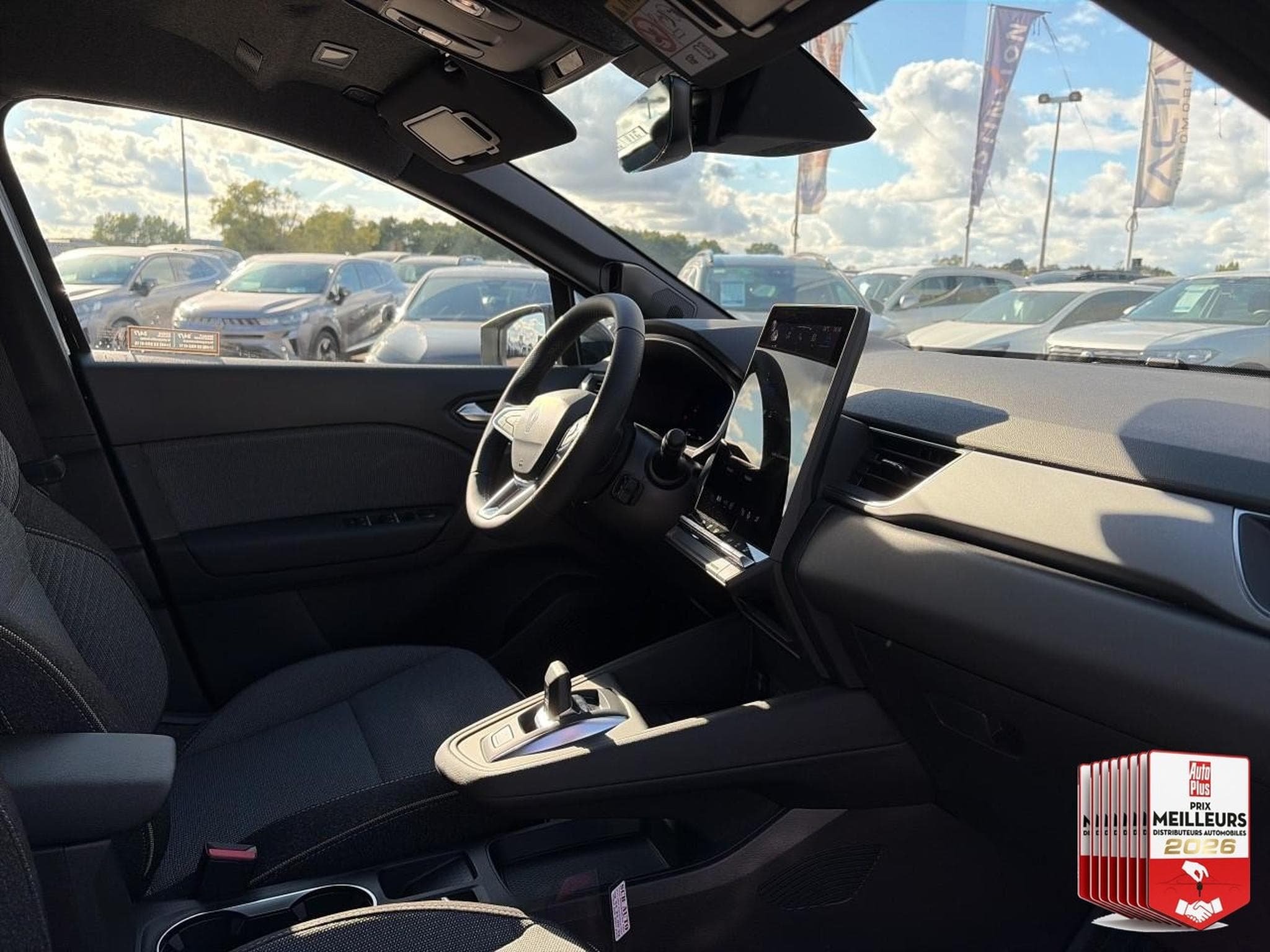 Renault SYMBIOZ 1.8 E-TECH FULL HYBRID 160 TECHNO (2026) - Foto 30