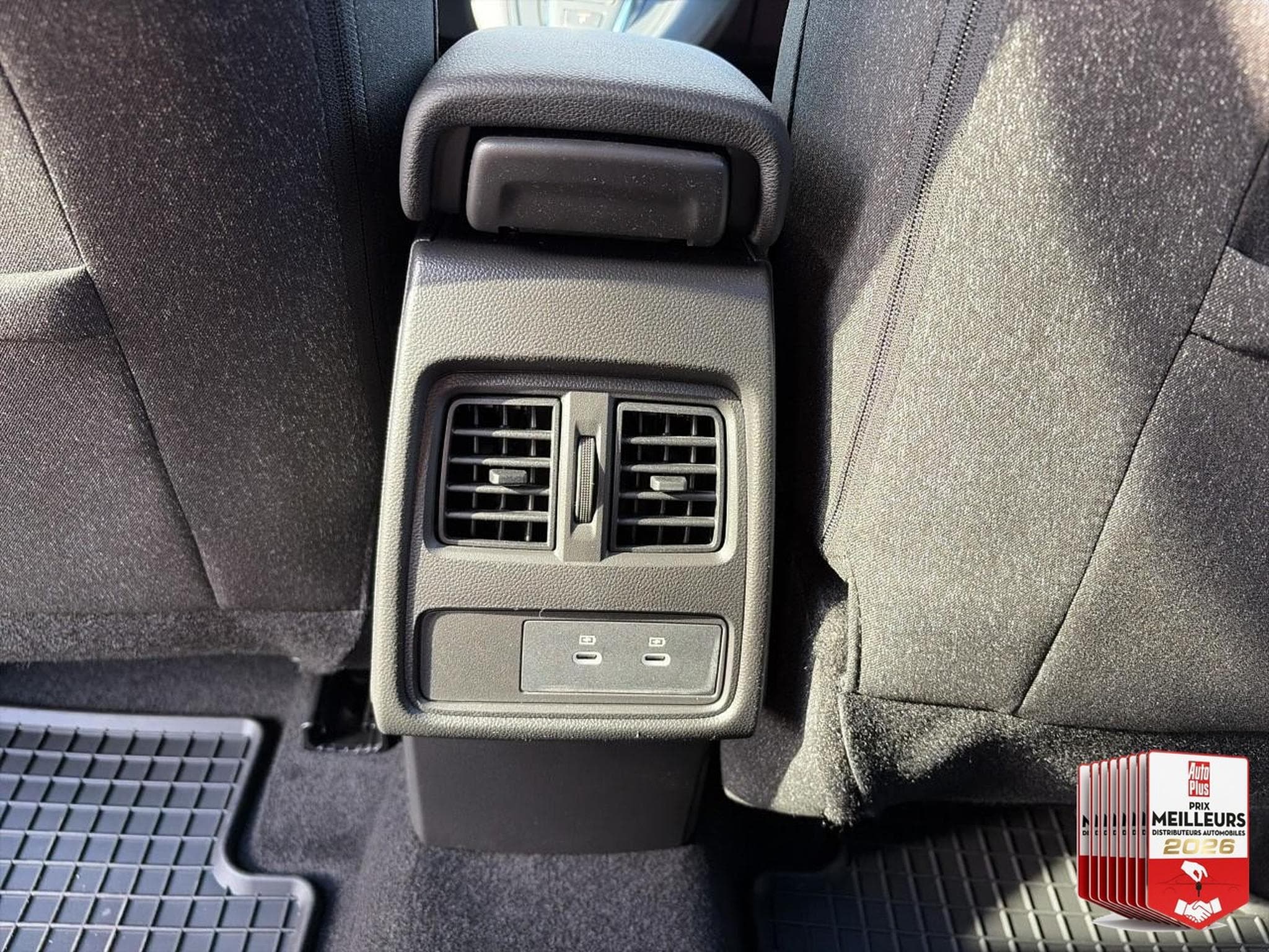 Renault SYMBIOZ 1.8 E-TECH FULL HYBRID 160 TECHNO (2026) - Foto 27