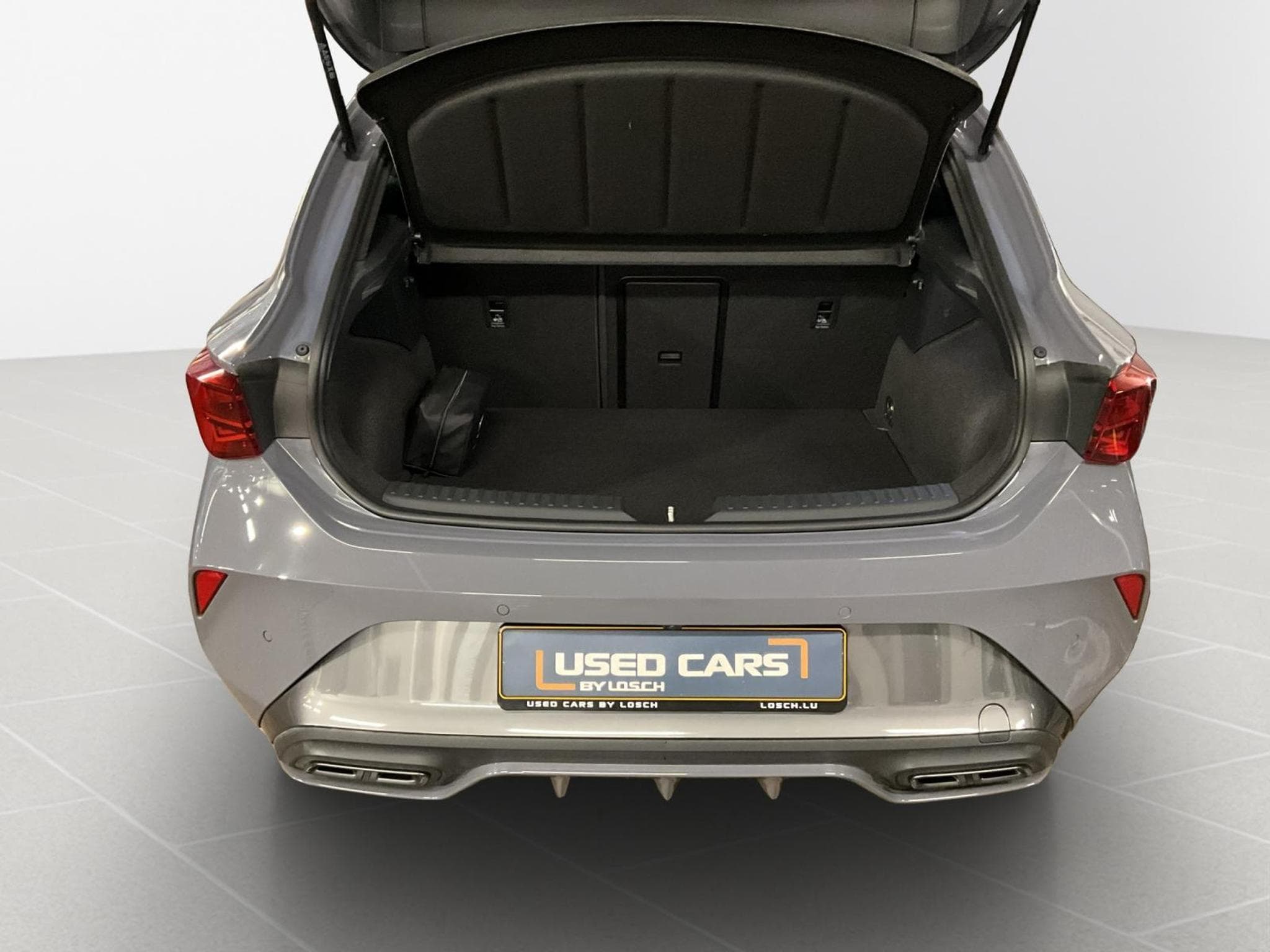 Cupra Leon DSG+Dynamic-Design+Pure-Performance+Intelligent-Drive+LED (2025) - Foto 16