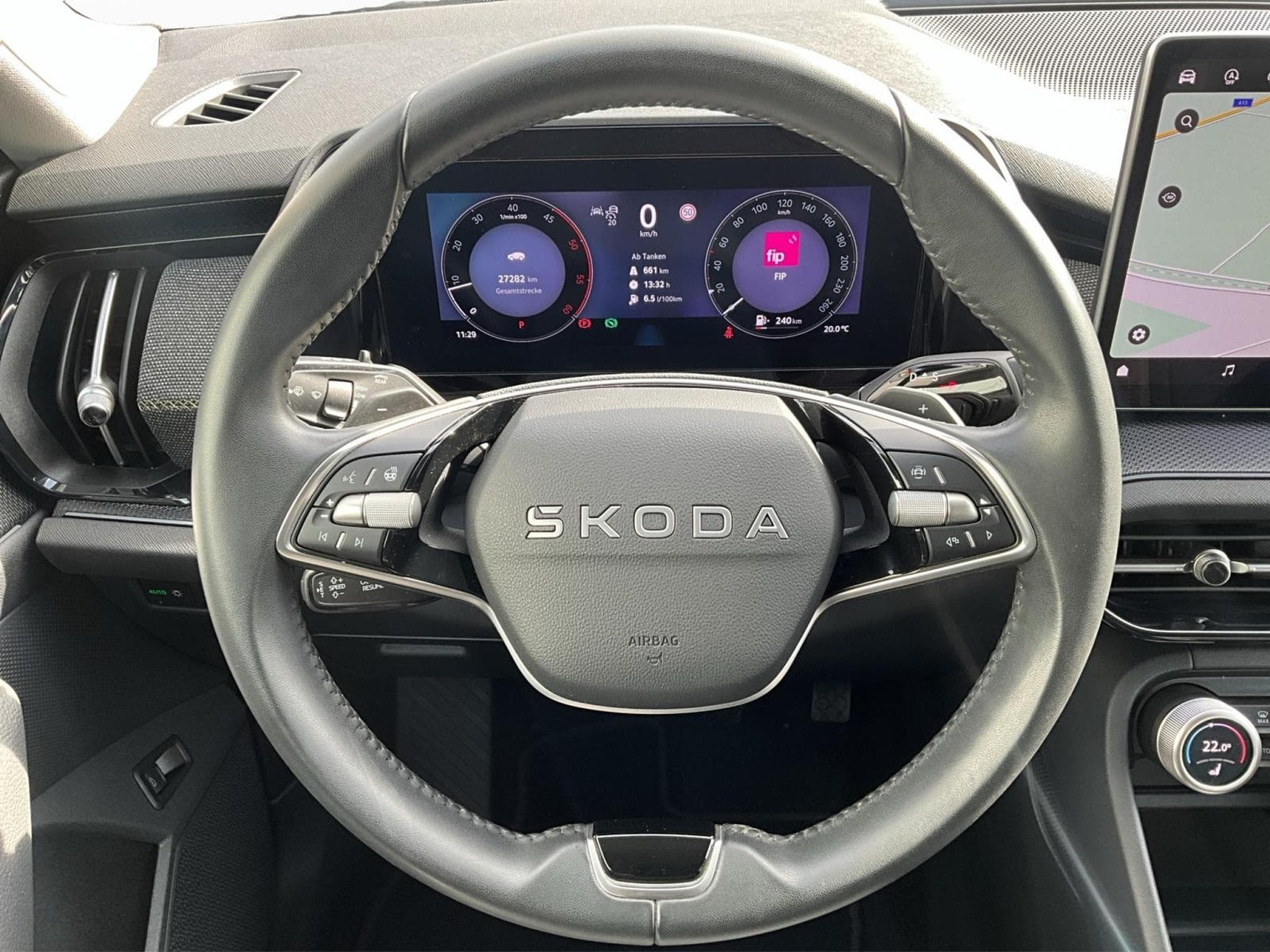 Skoda Kodiaq Selection+DSG+4x4+P.Convenience+LM19+AHK+P.Light&View (2025) - Foto 10