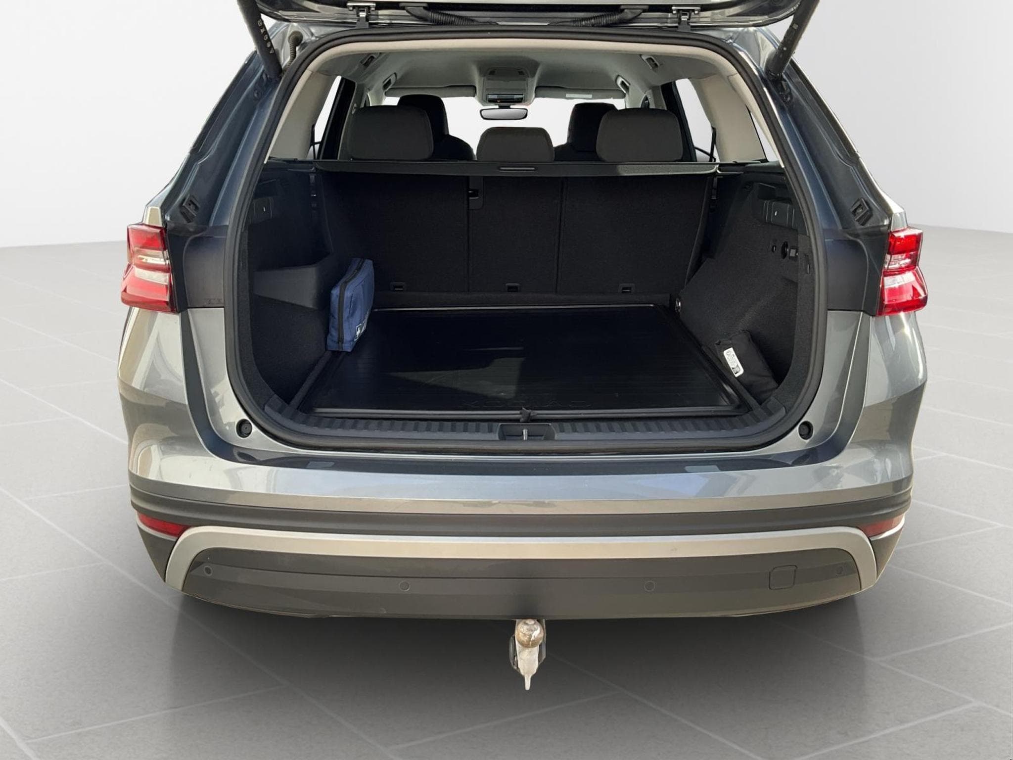 Skoda Kodiaq Selection+DSG+4x4+P.Convenience+LM19+AHK+P.Light&View (2025) - Foto 16