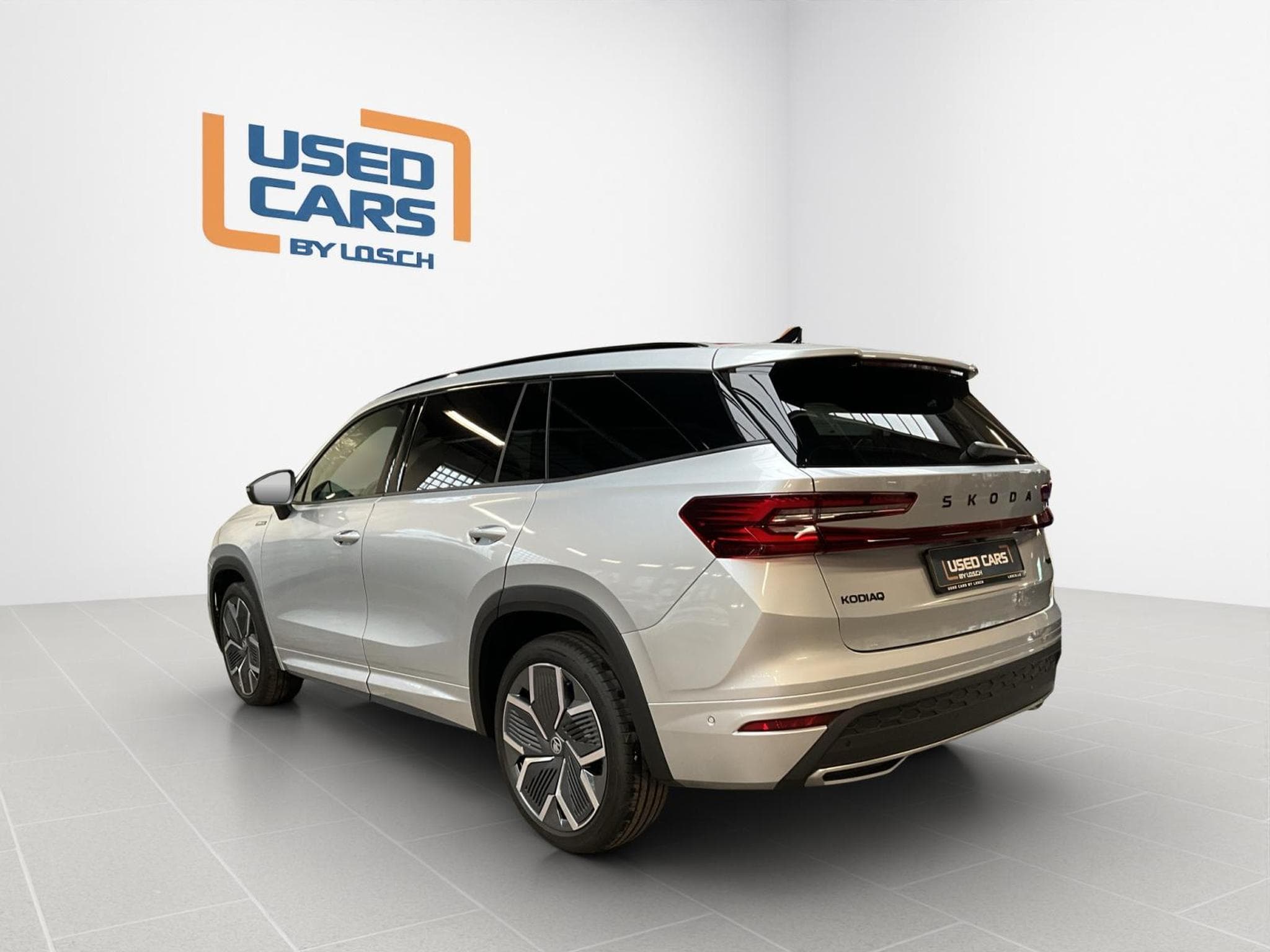 Skoda Kodiaq Sportsline+4x4+P.Simply&Clever+Standh.+LM20+AHK+P.Perf.+7Sit (2026) - Foto 6