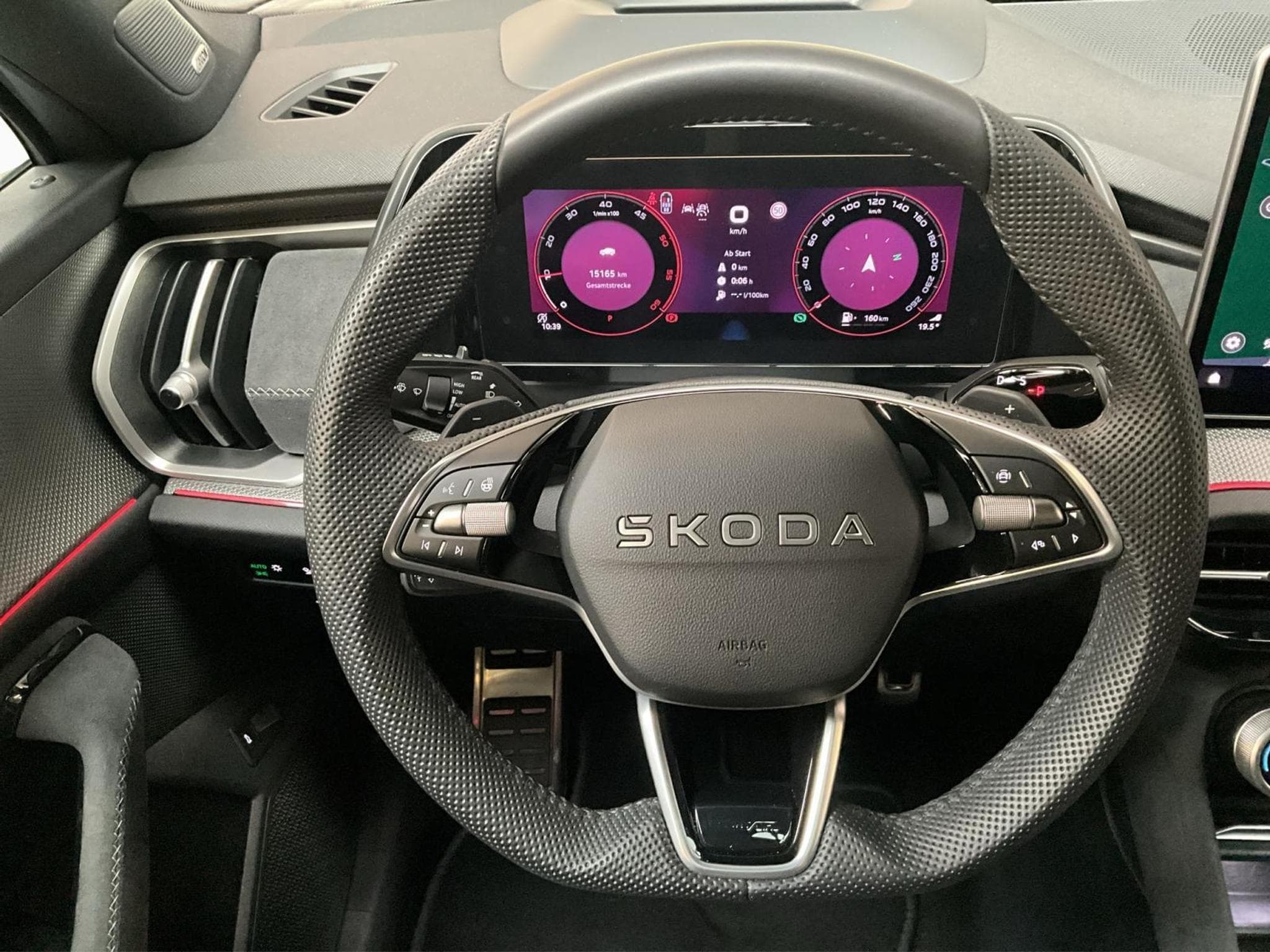 Skoda Kodiaq Sportsline+4x4+P.Simply&Clever+Standh.+LM20+AHK+P.Perf.+7Sit (2026) - Foto 10