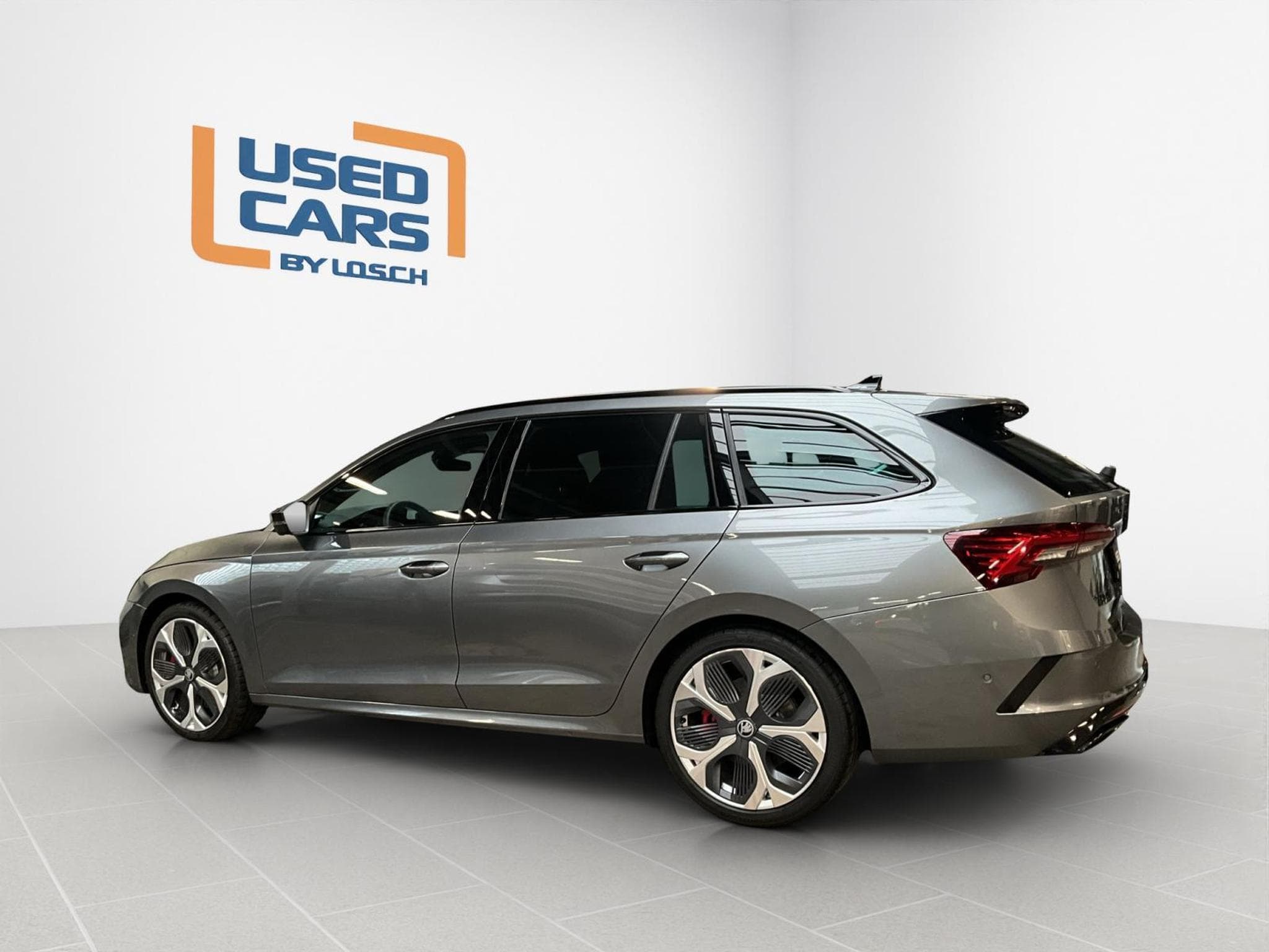 Skoda Octavia Rs+DSG+P.Assisted-Drive+LM19+Head-Up+View-360°+Led+Navi (2025) - Foto 5