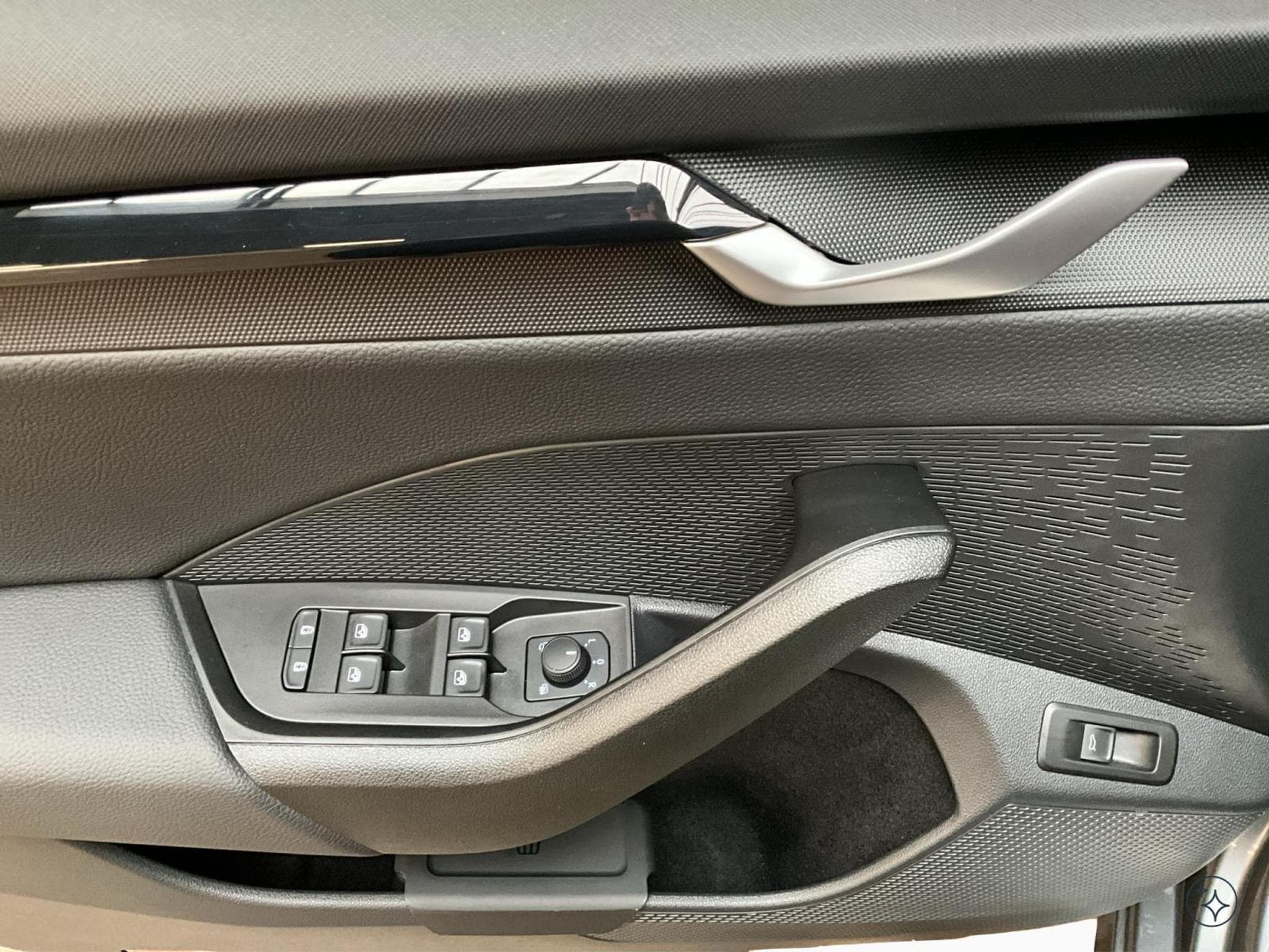 Skoda Octavia Rs+DSG+P.Assisted-Drive+LM19+Head-Up+View-360°+Led+Navi (2025) - Foto 14