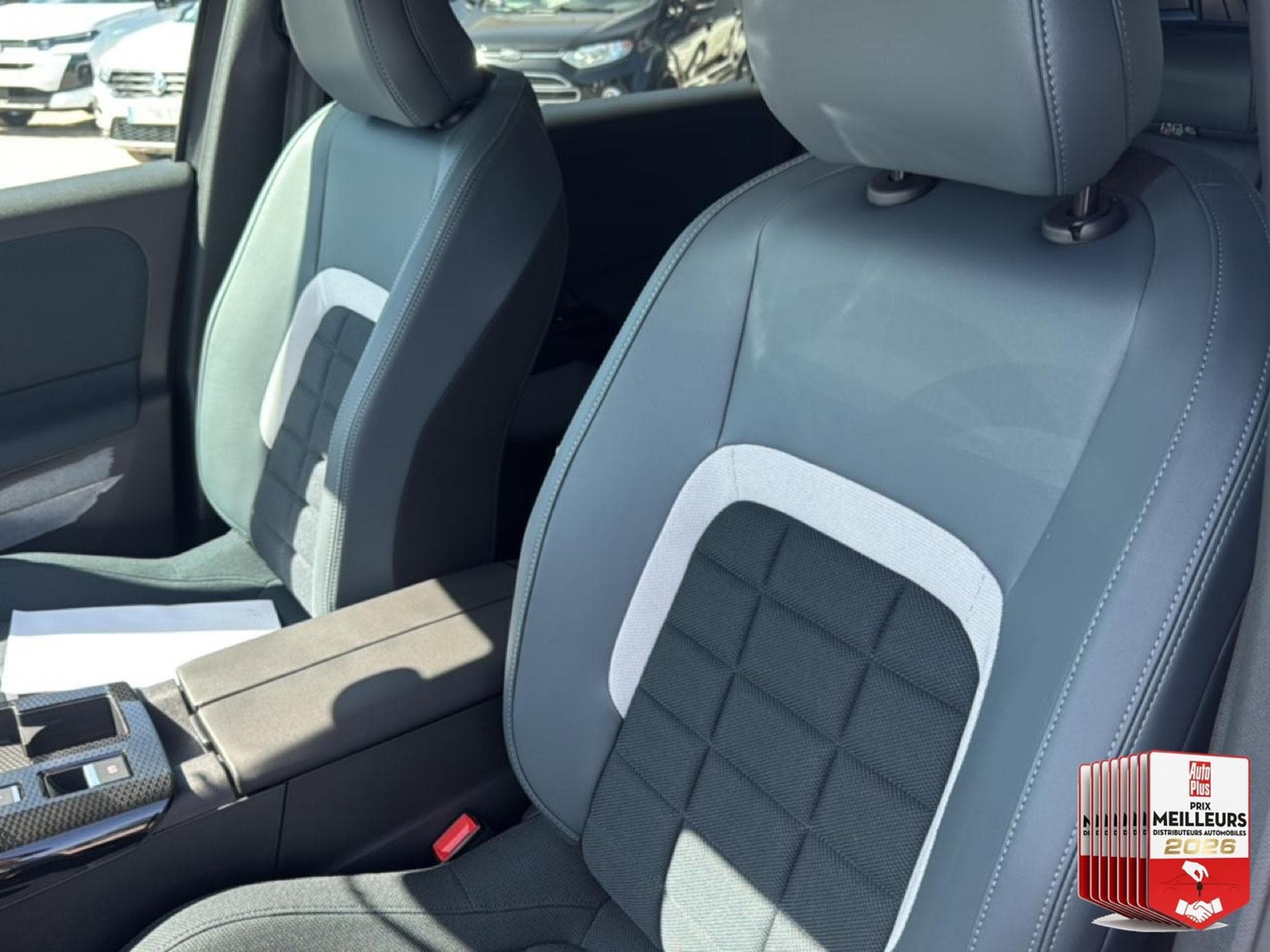Citroën C5 AIRCROSS 1.2 HYBRIDE 145 PLUS BOITE AUTOMATIQUE (2026) - Foto 13