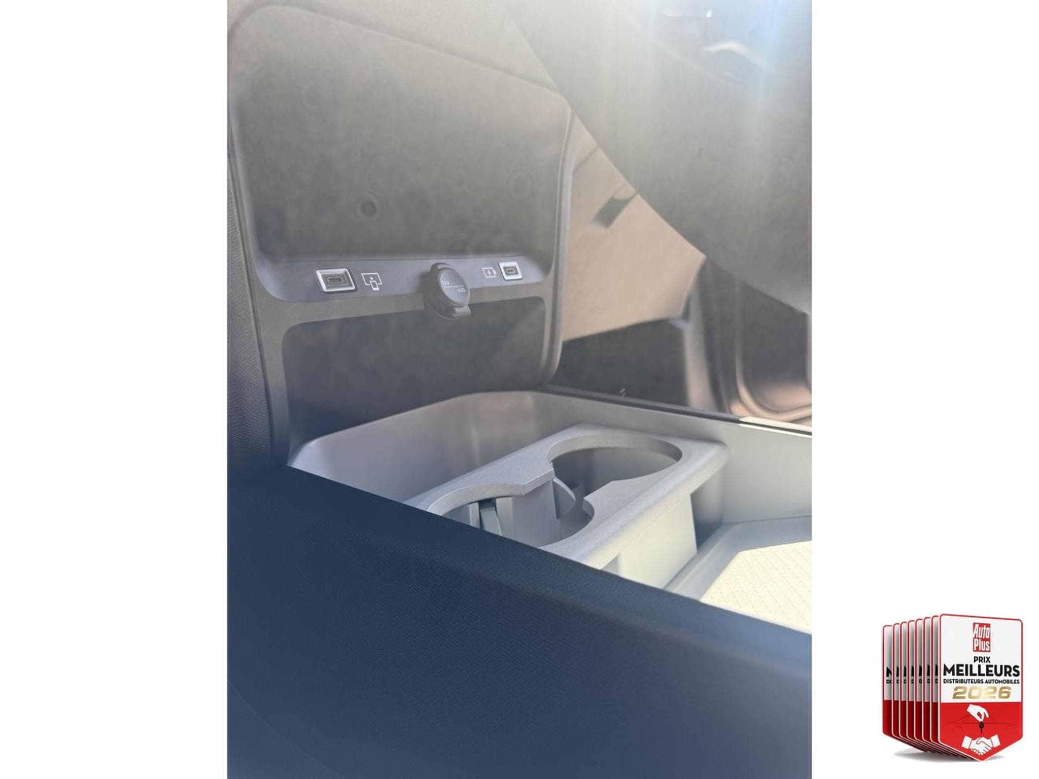 Citroën C5 AIRCROSS 1.2 HYBRIDE 145 PLUS BOITE AUTOMATIQUE (2026) - Foto 31