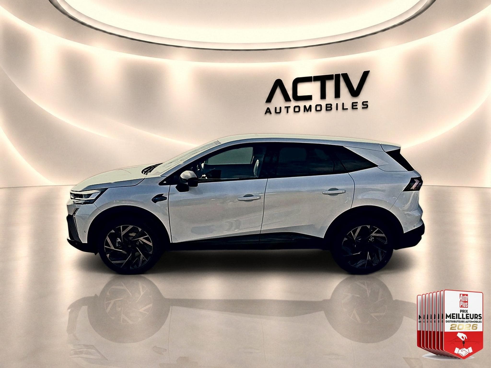 Renault SYMBIOZ 1.8 E-TECH FULL HYBRID 160 ESPRIT ALPINE (2026) - Foto 7