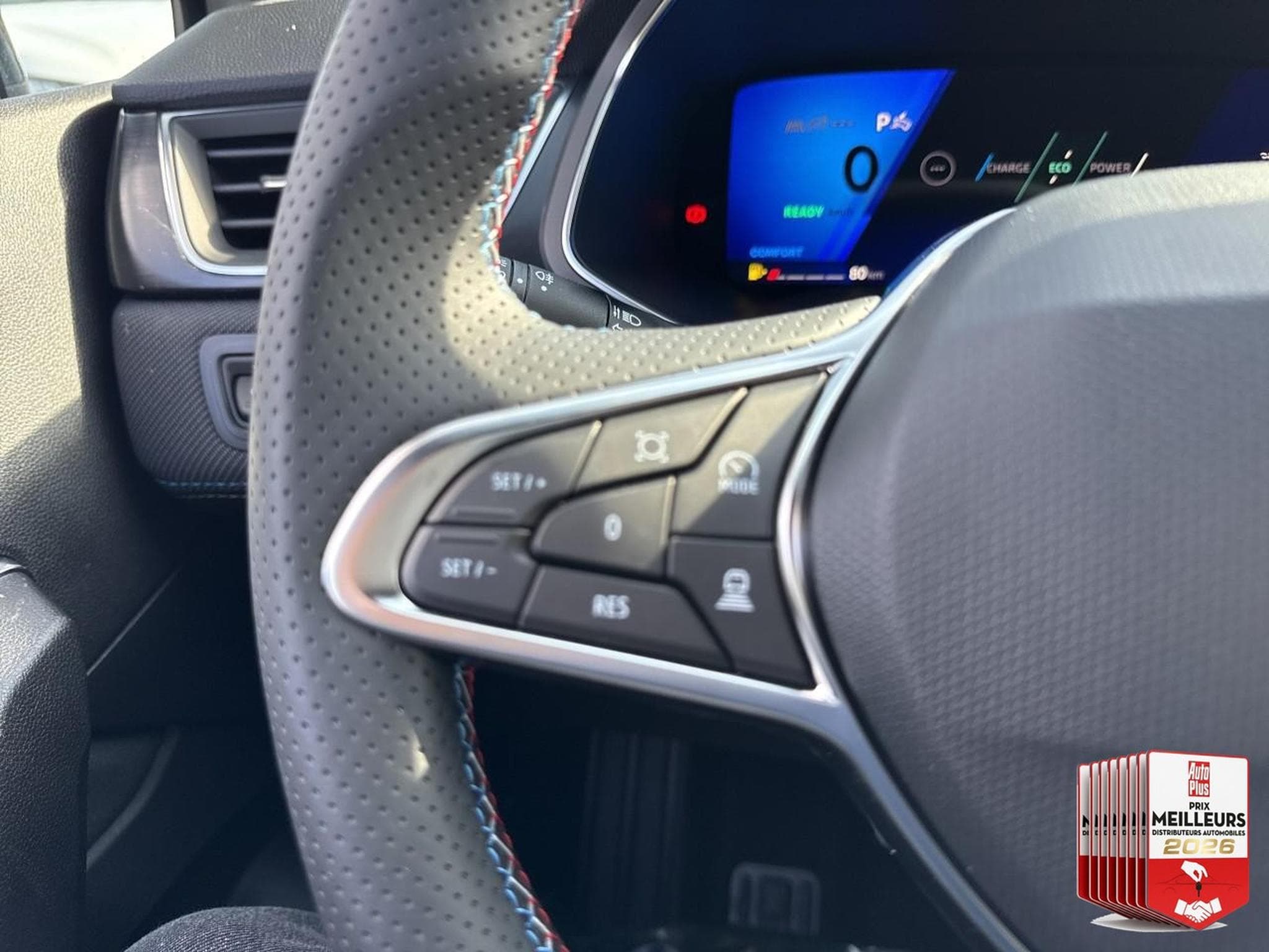 Renault SYMBIOZ 1.8 E-TECH FULL HYBRID 160 ESPRIT ALPINE (2026) - Foto 20