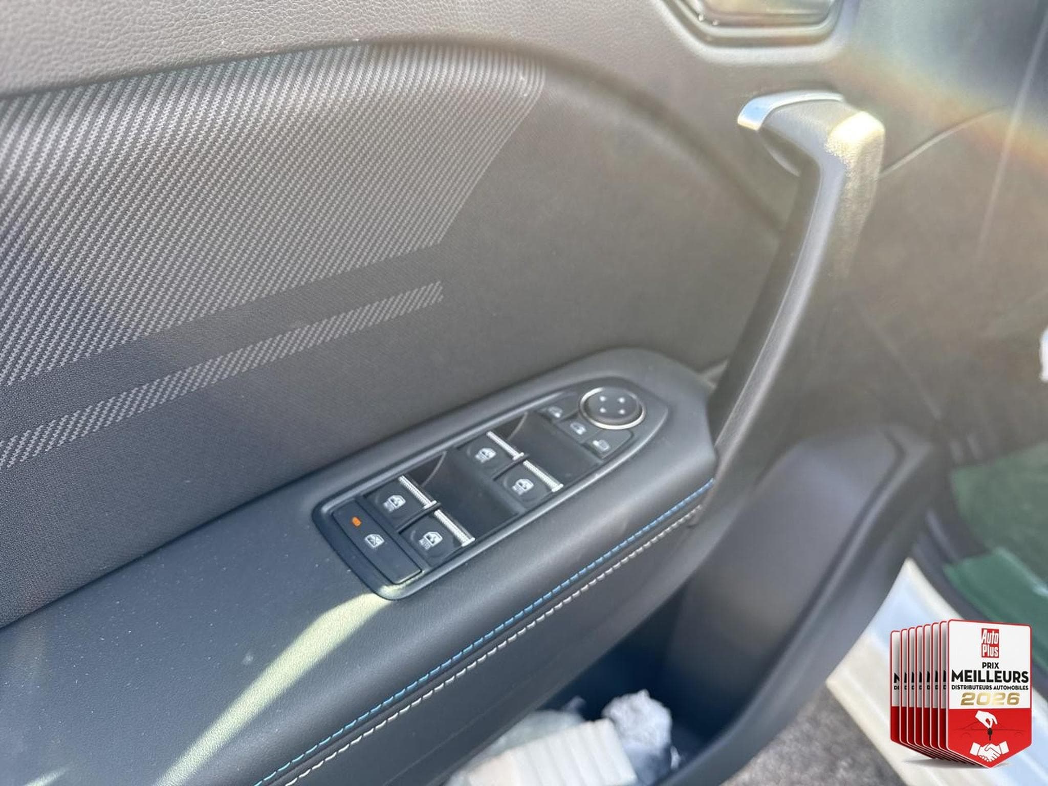 Renault SYMBIOZ 1.8 E-TECH FULL HYBRID 160 ESPRIT ALPINE (2026) - Foto 24