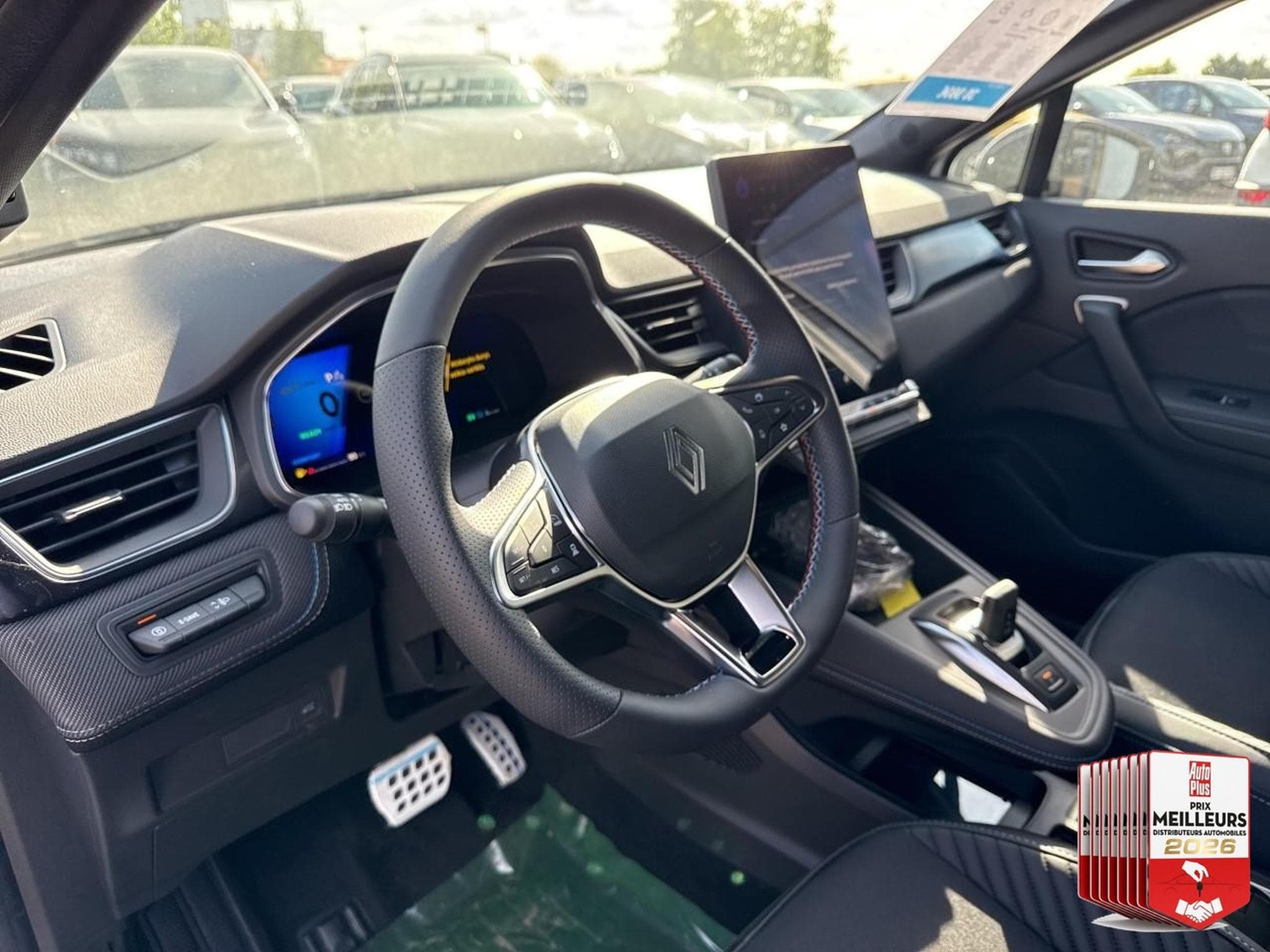 Renault SYMBIOZ 1.8 E-TECH FULL HYBRID 160 ESPRIT ALPINE (2026) - Foto 27