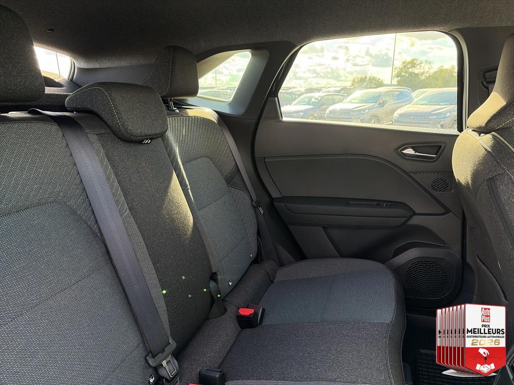 Renault SYMBIOZ 1.8 E-TECH FULL HYBRID 160 TECHNO (2026) - Foto 29