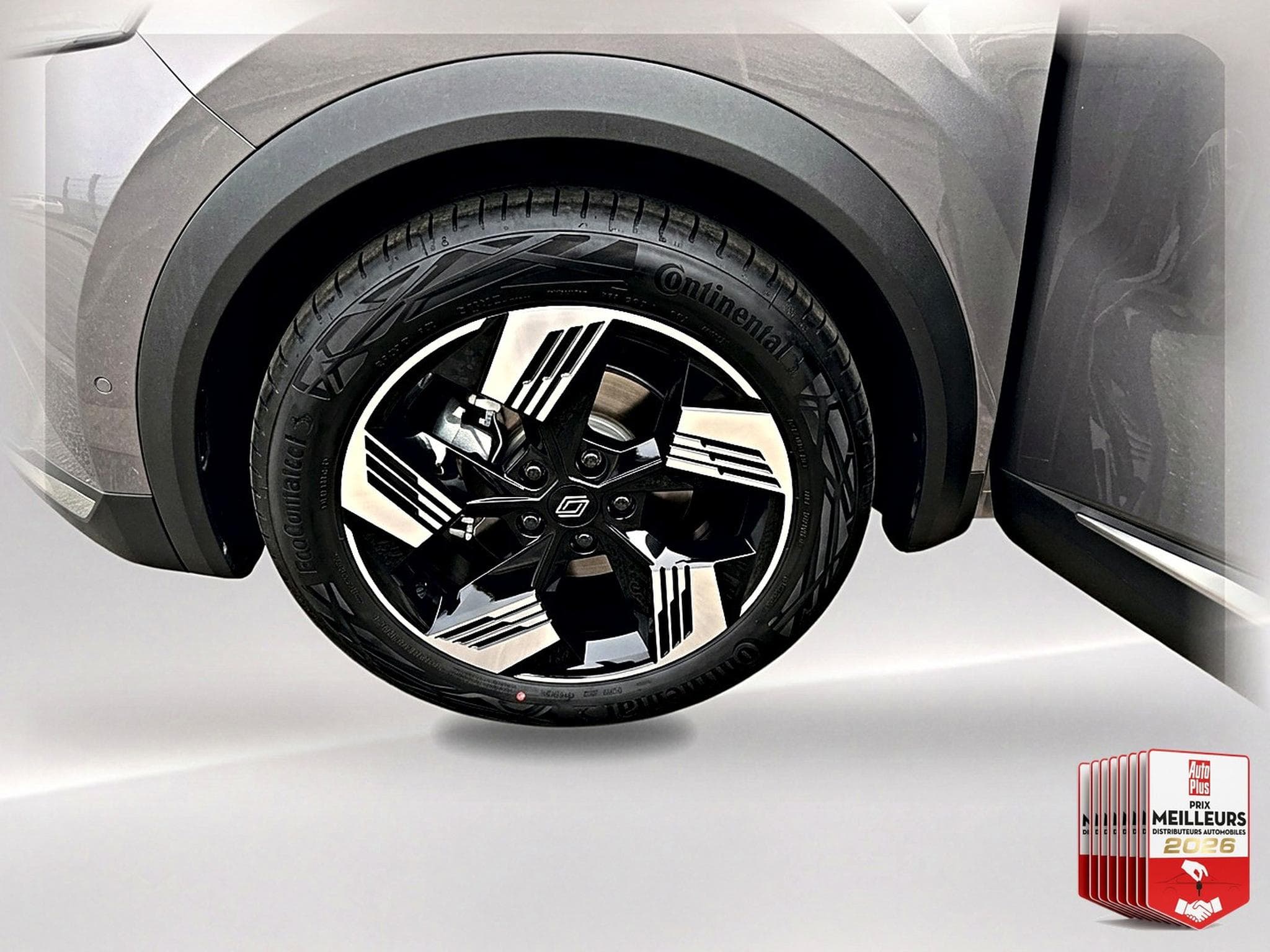 Renault SYMBIOZ 1.8 E-TECH FULL HYBRID 160 TECHNO (2026) - Foto 8