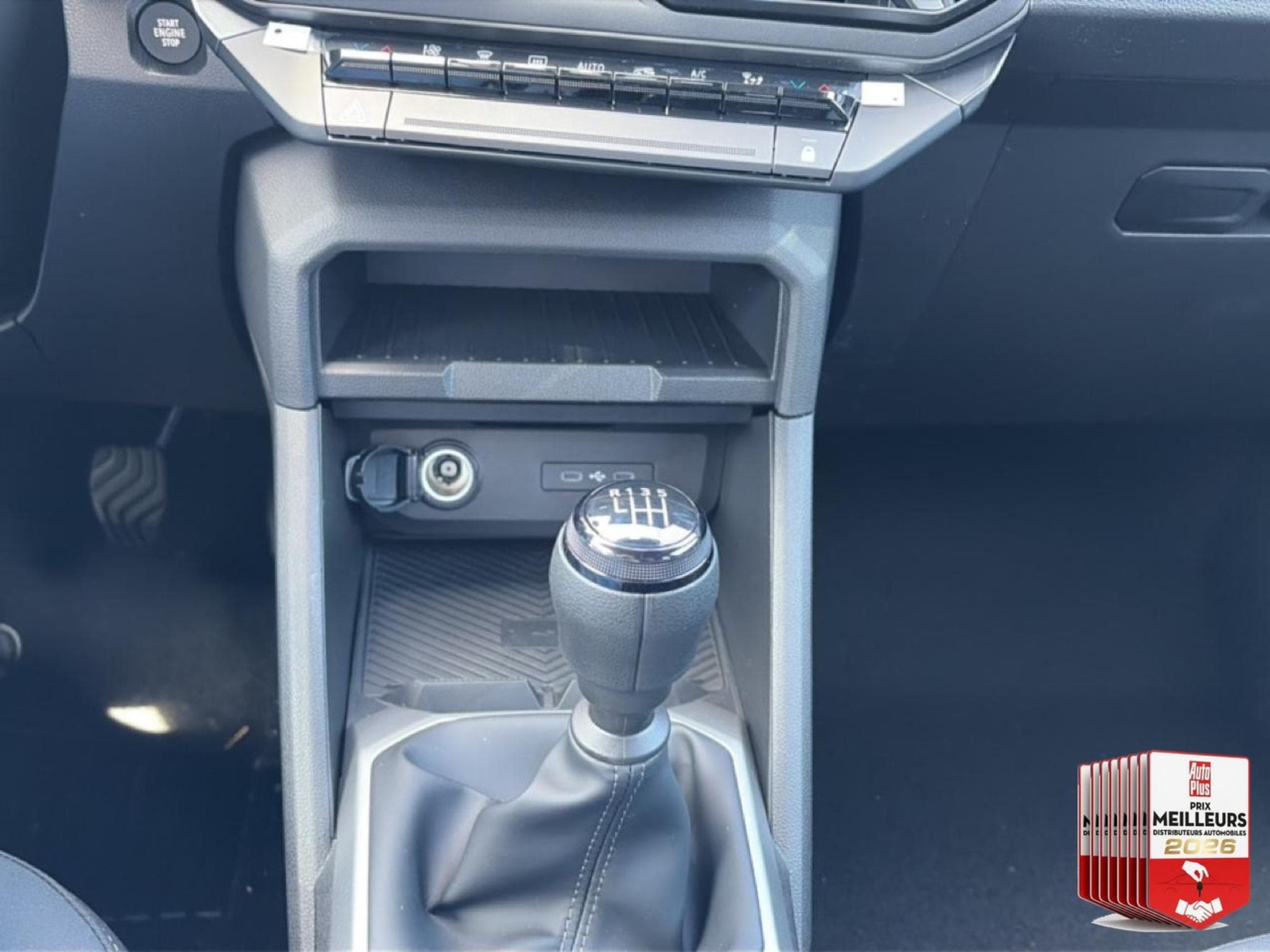 Dacia BIGSTER 1.2 MILD HYBRID 140 JOURNEY (2026) - Photo 23