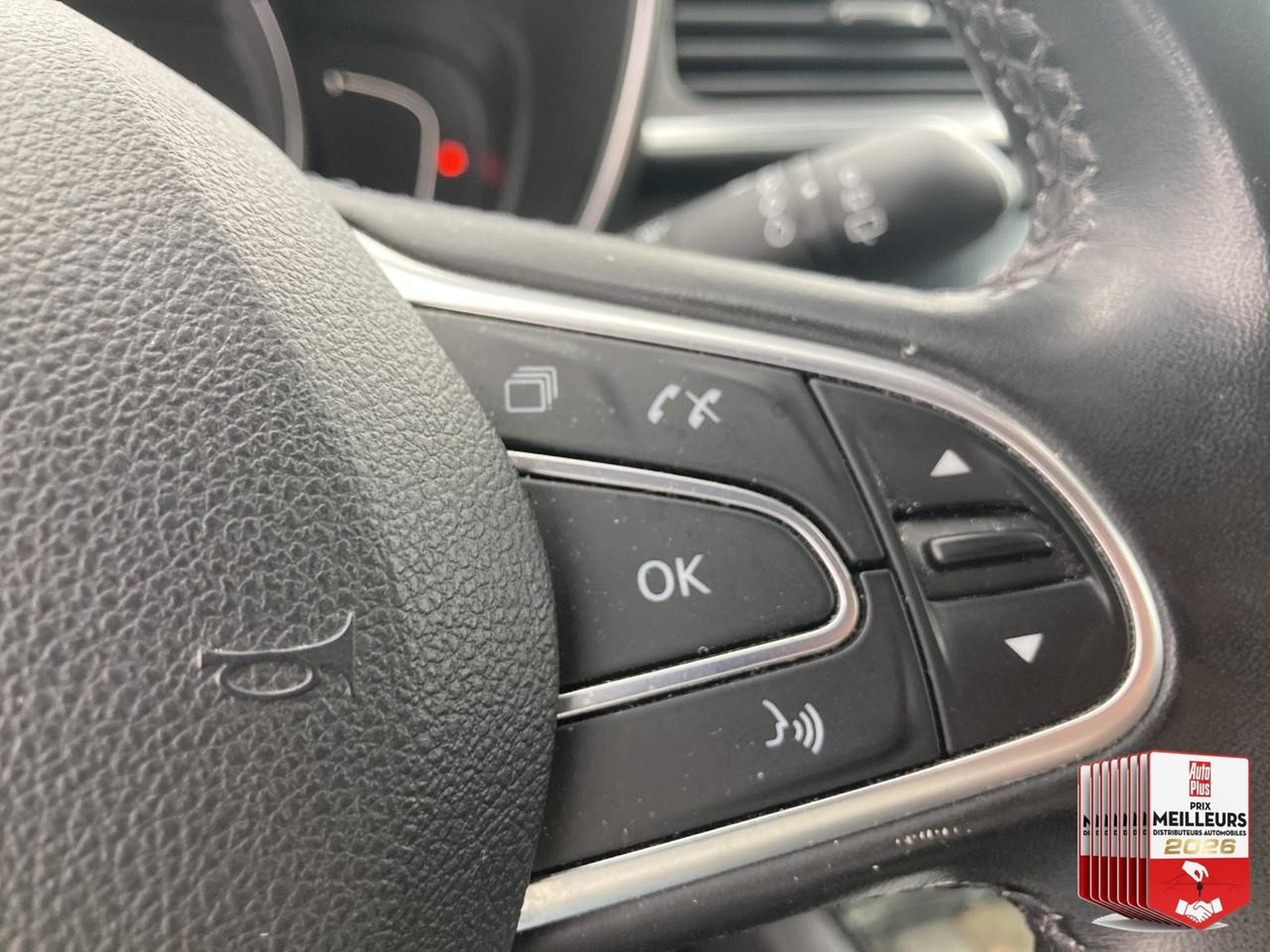 Renault KADJAR 1.3 TCE 160 INTENS EDC (2021) - Foto 16