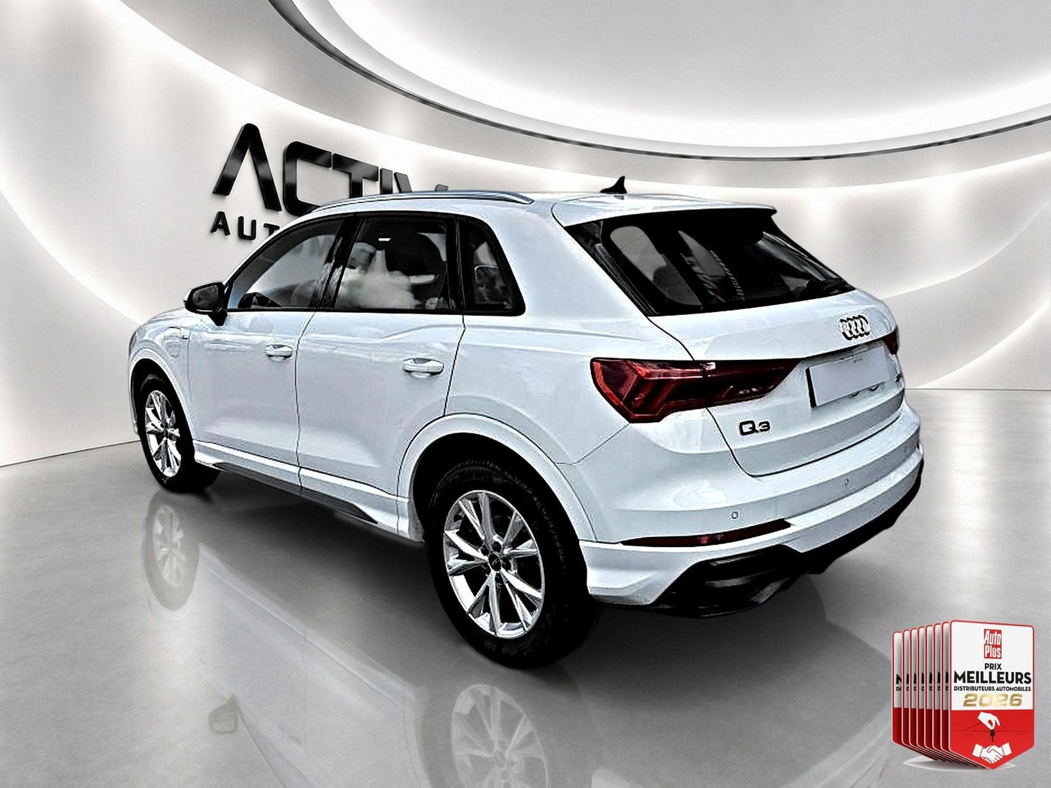 Audi Q3 45 TFSI E 245 S LINE S TRONIC 6 (2022) - Foto 6
