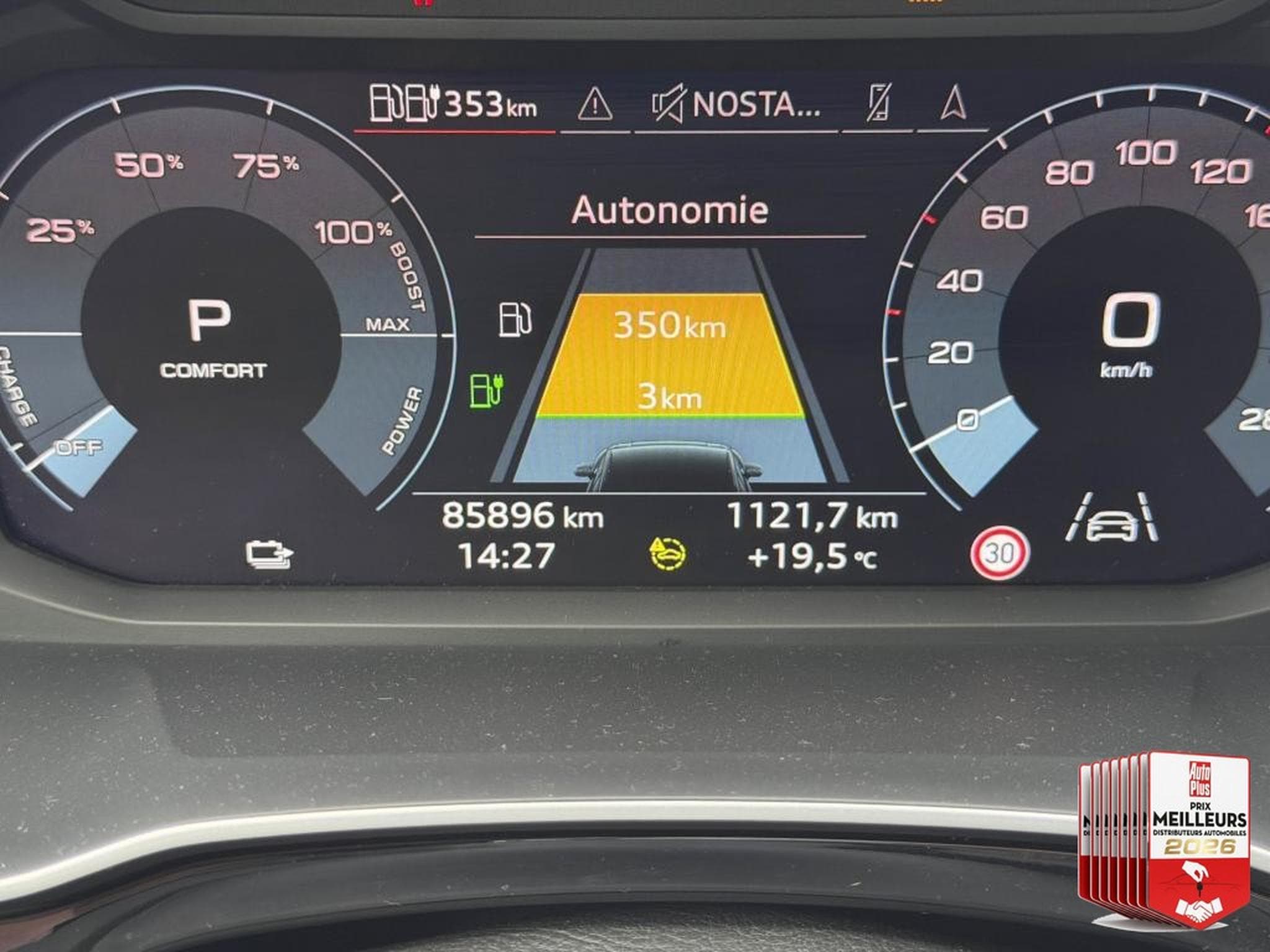 Audi Q3 45 TFSI E 245 S LINE S TRONIC 6 (2022) - Foto 18