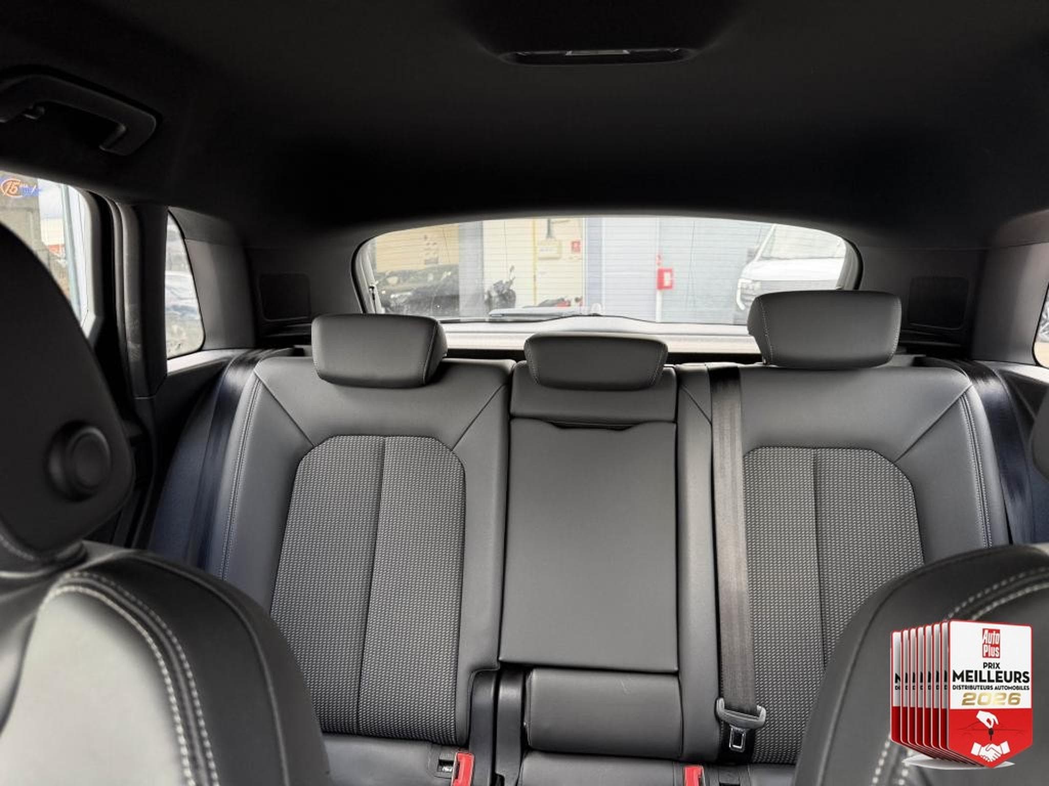 Audi Q3 45 TFSI E 245 S LINE S TRONIC 6 (2022) - Foto 23