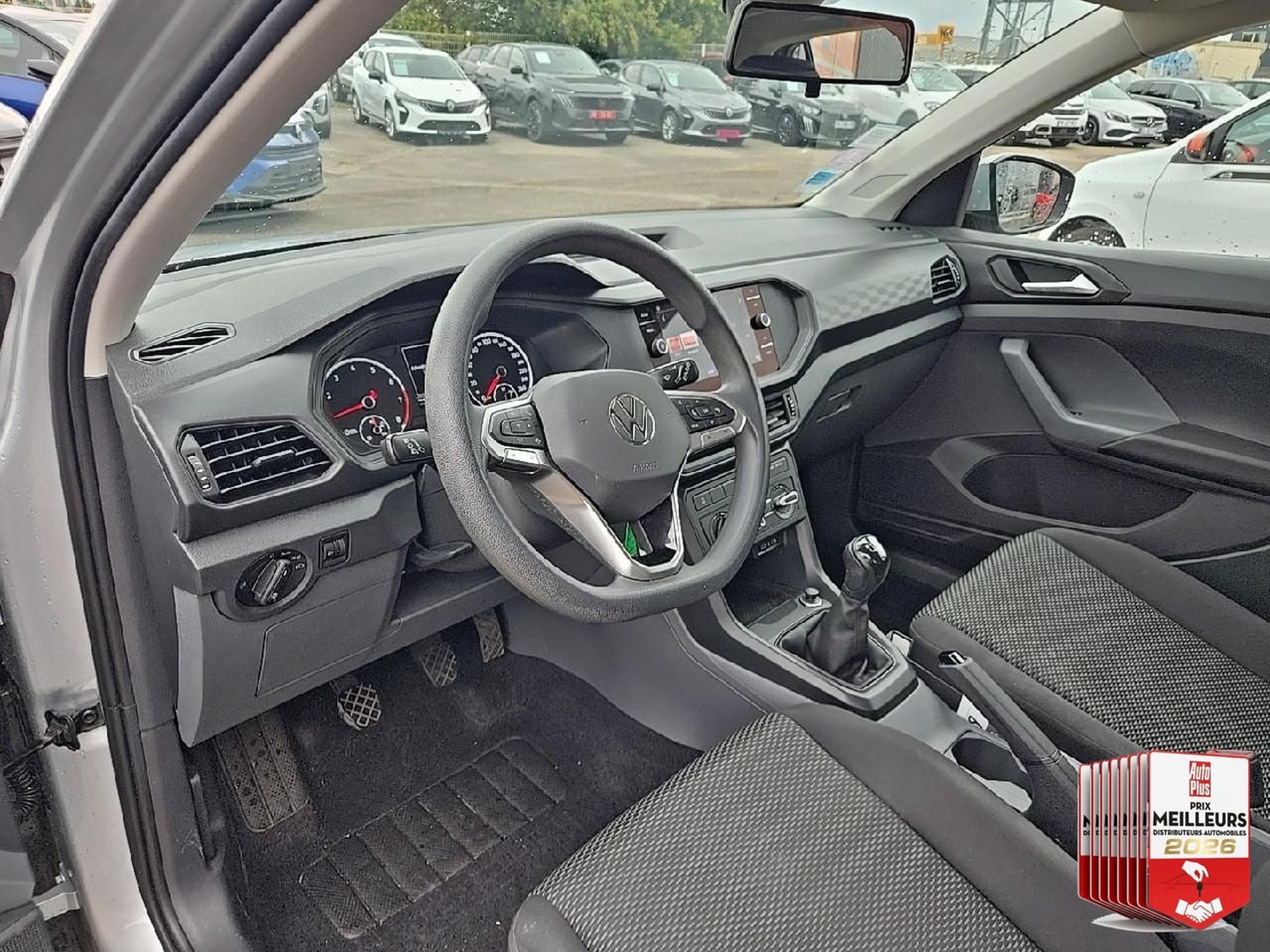 VW T-CROSS 1.0 TSI 95 LOUNGE (2021) - Foto 14