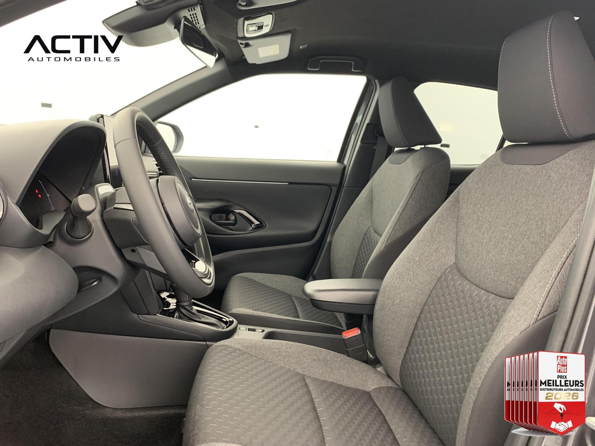Toyota Yaris Cross 130h 2WD Design (2026) - Photo 20