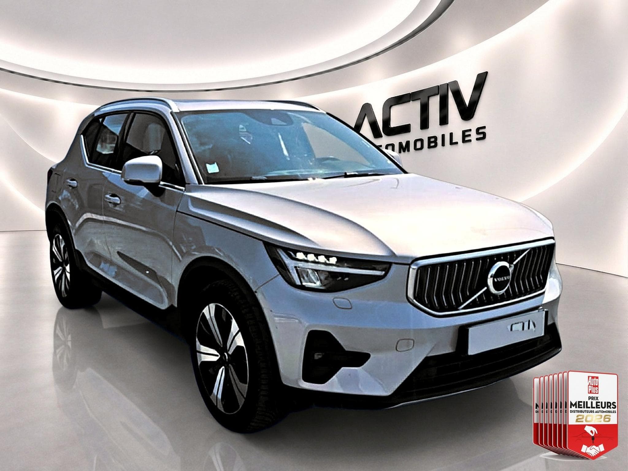 Volvo XC40 1.5 T5 262 ULTIMATE (2023) - Photo 3