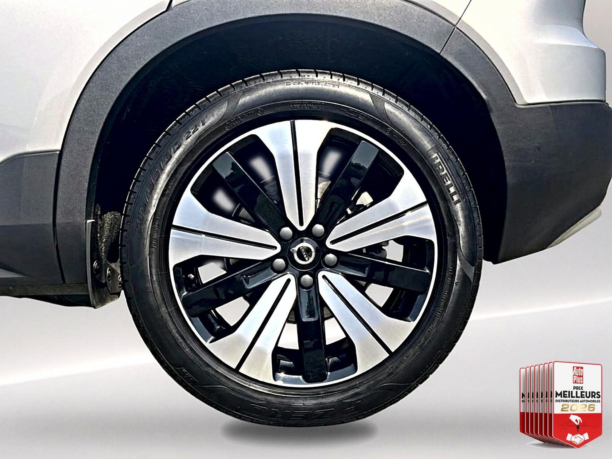 Volvo XC40 1.5 T5 262 ULTIMATE (2023) - Photo 9