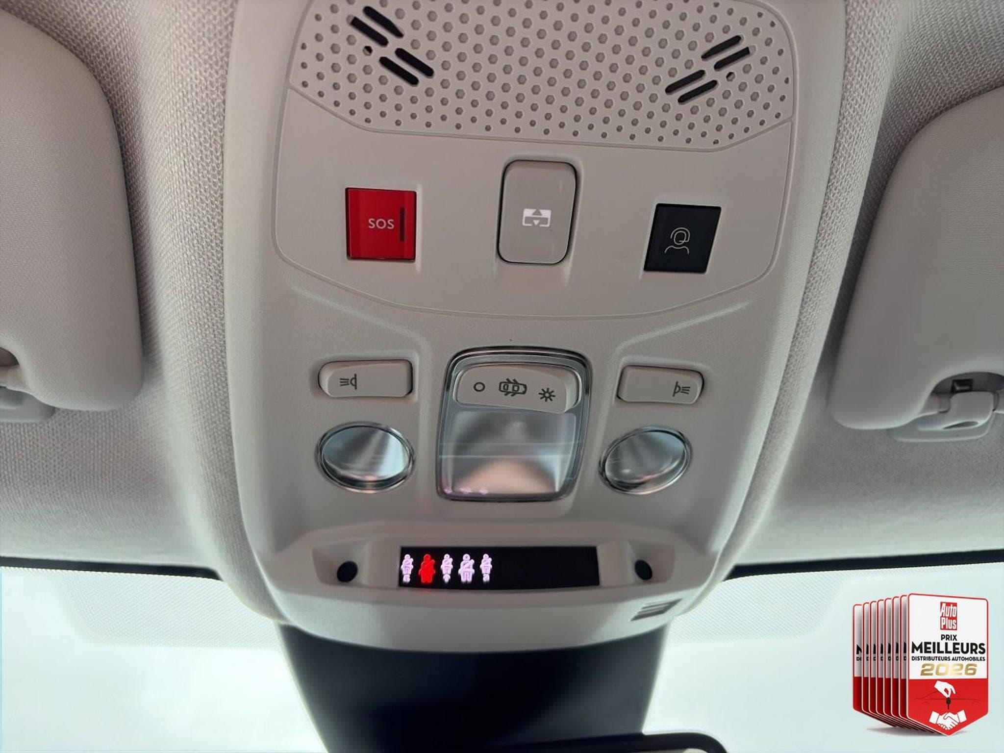 Citroën C4 1.5 BLUEHDI 130 MAX AUTOMATIQUE (2024) - Foto 22