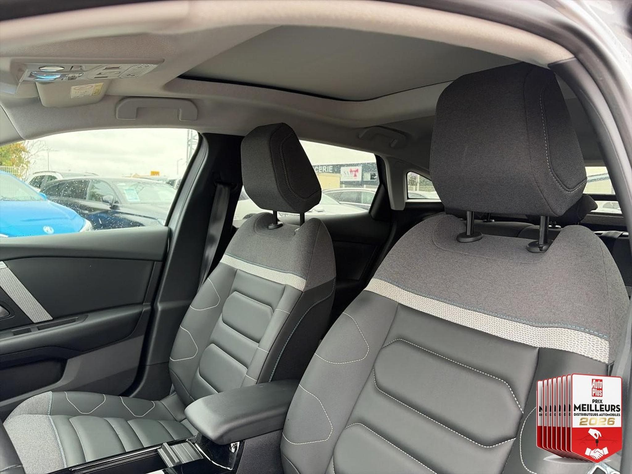 Citroën C4 1.5 BLUEHDI 130 MAX AUTOMATIQUE (2024) - Foto 26